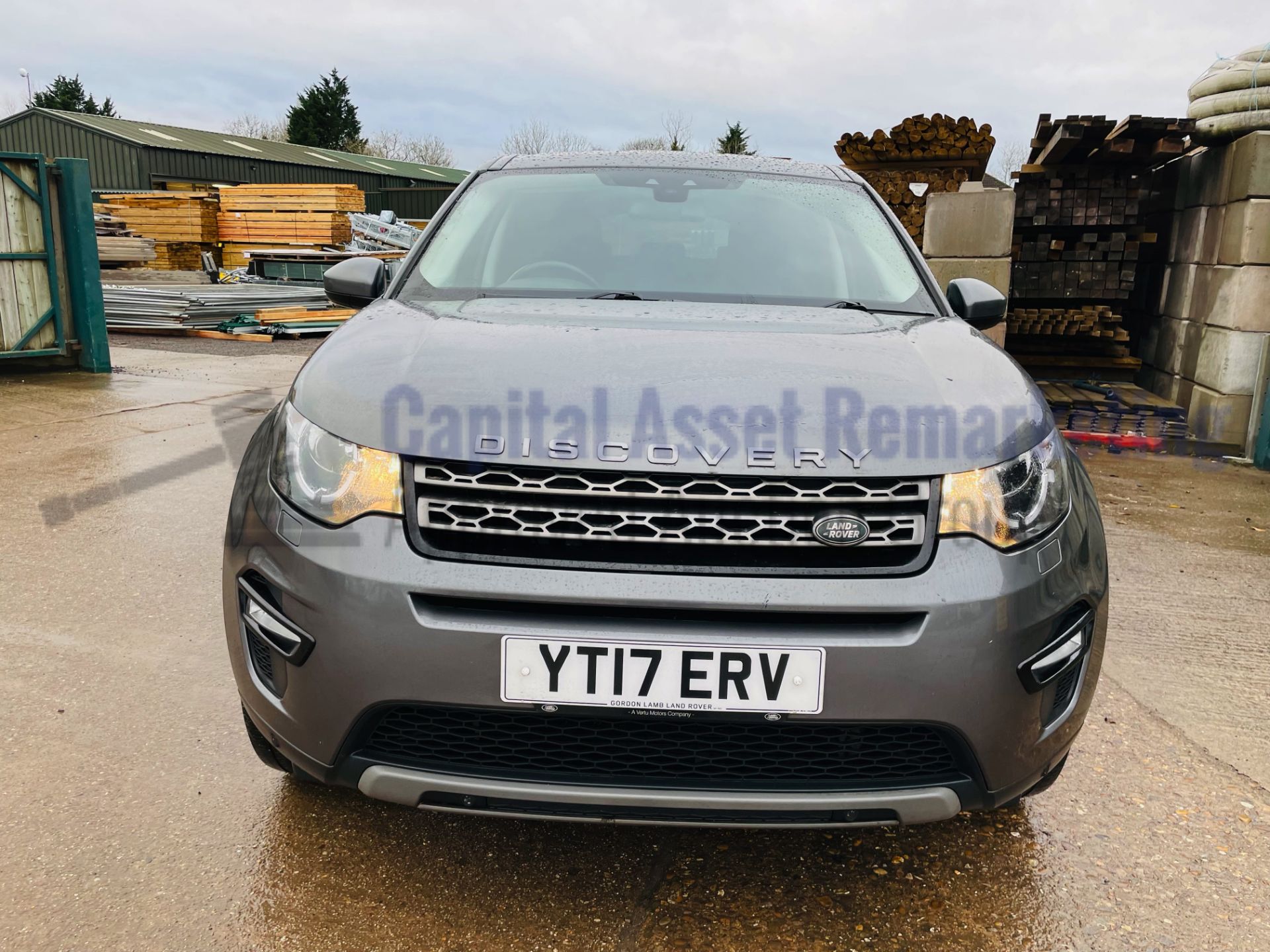 (On Sale) LAND ROVER DISCOVERY SPORT *SE TECH* 7 SEATER SUV (2017 - EURO 6) '2.0 TD4 - STOP/START' - Image 4 of 55