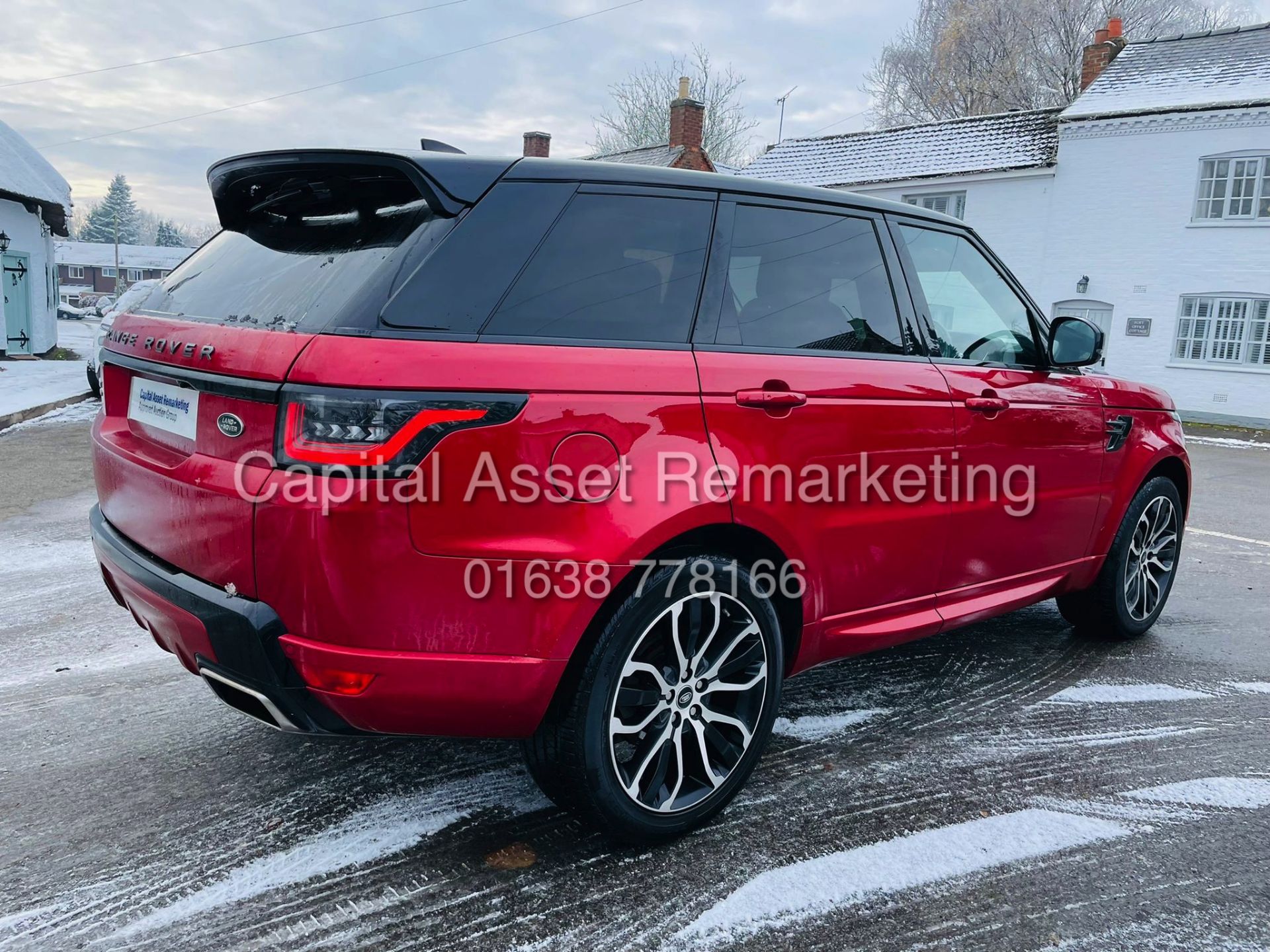 RANGE ROVER SPORT 3.0 SDV6 *HSE DYNAMIC*(2019 - EURO 6) 1 OWNER FSH - PAN ROOF - BLACK PACK- NO VAT! - Image 14 of 49