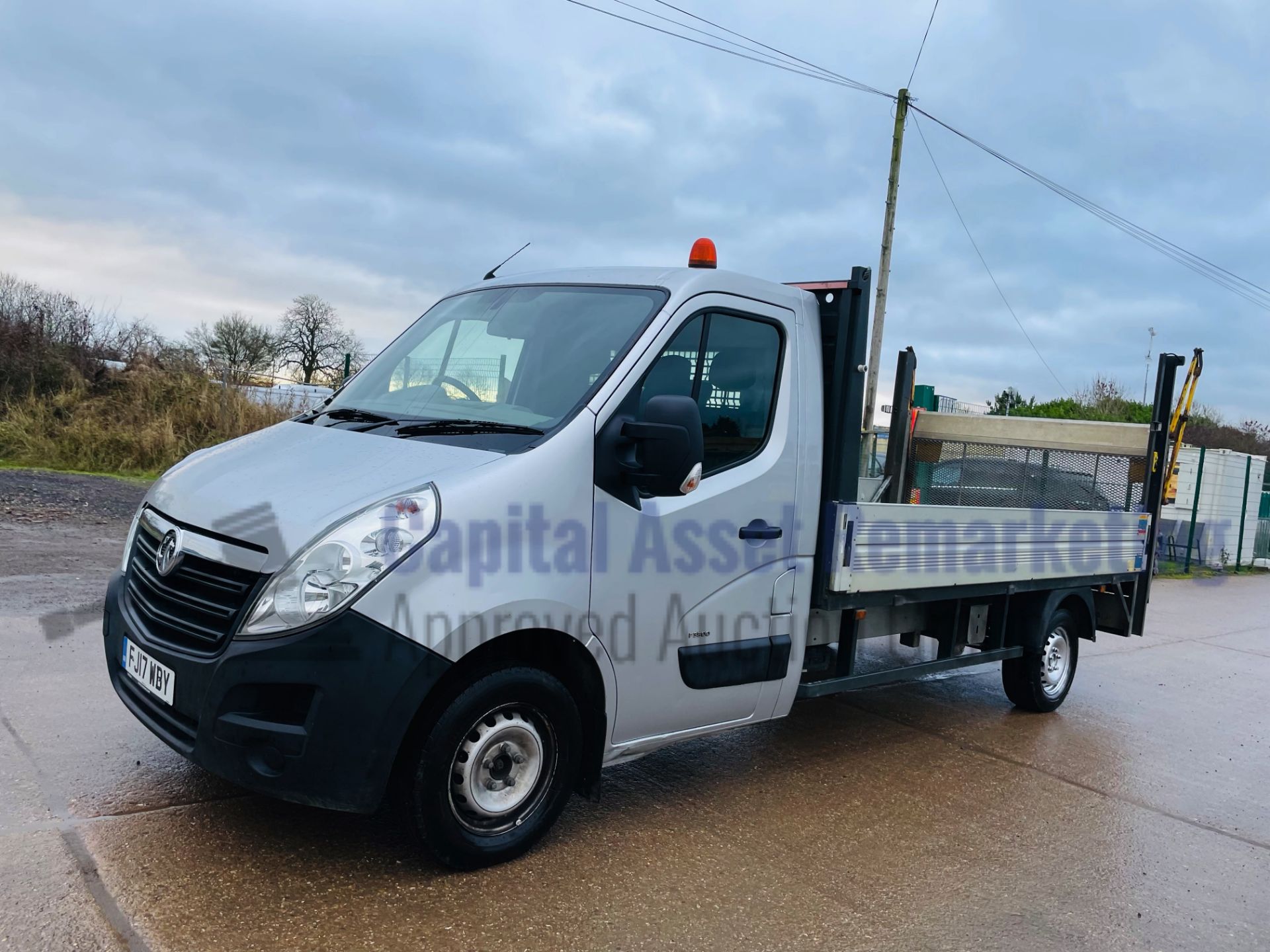 (On Sale) VAUXHALL MOVANO F3500 *LWB - DROPSIDE TRUCK* (2017 - EURO 6) ' 6 SPEED' *A/C* (TAIL-LIFT) - Image 3 of 40