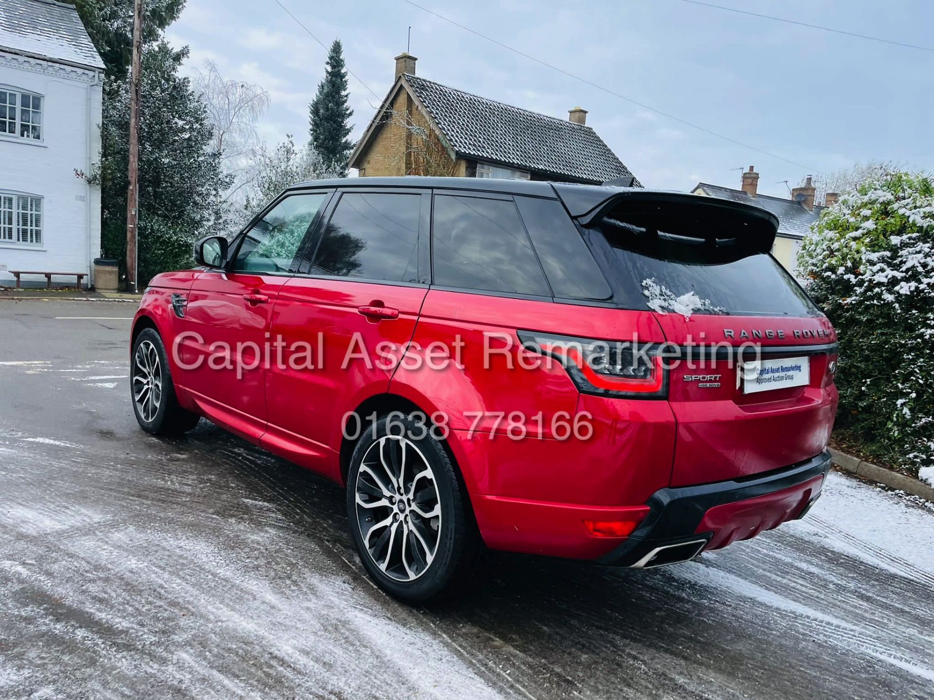 RANGE ROVER SPORT 3.0 SDV6 *HSE DYNAMIC*(2019 - EURO 6) 1 OWNER FSH - PAN ROOF - BLACK PACK- NO VAT! - Image 11 of 49