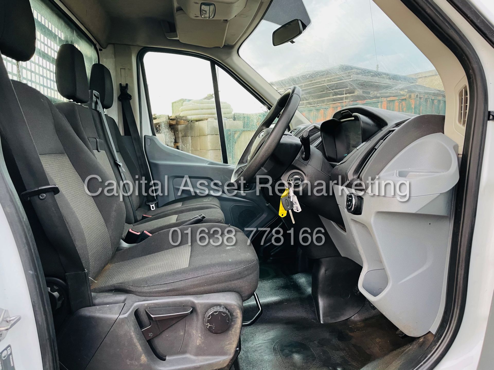 (ON SALE) FORD TRANSIT 2.2TDCI "125" XLWB / L4 (2016 MODEL) TWIN REAR WHEEL - LOW MILEAGE - 14FT D/S - Image 12 of 16