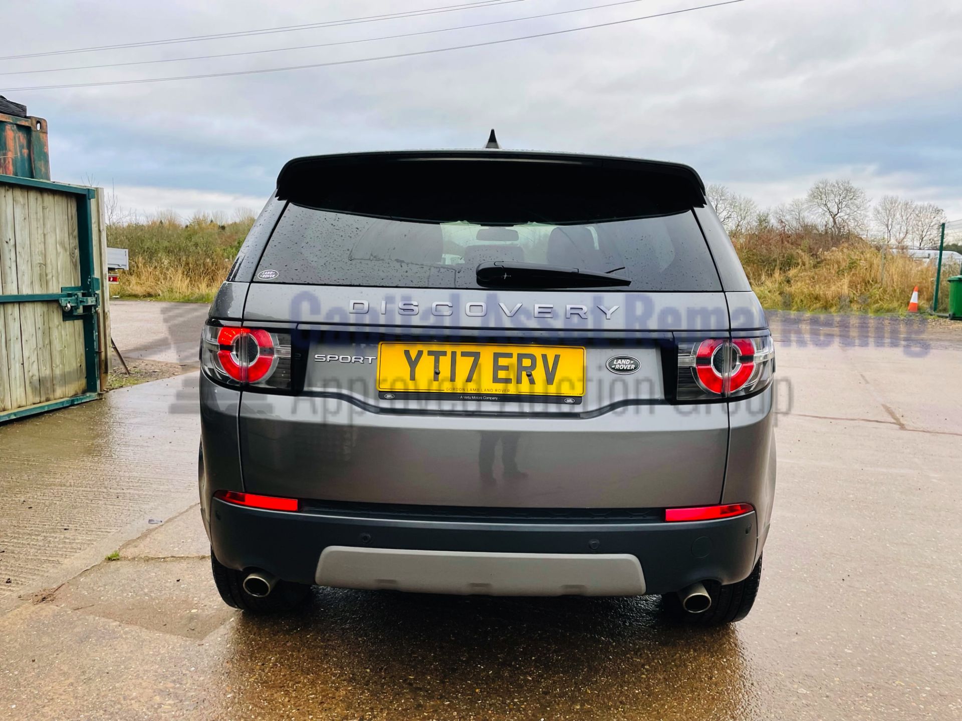 (On Sale) LAND ROVER DISCOVERY SPORT *SE TECH* 7 SEATER SUV (2017 - EURO 6) '2.0 TD4 - STOP/START' - Image 11 of 55