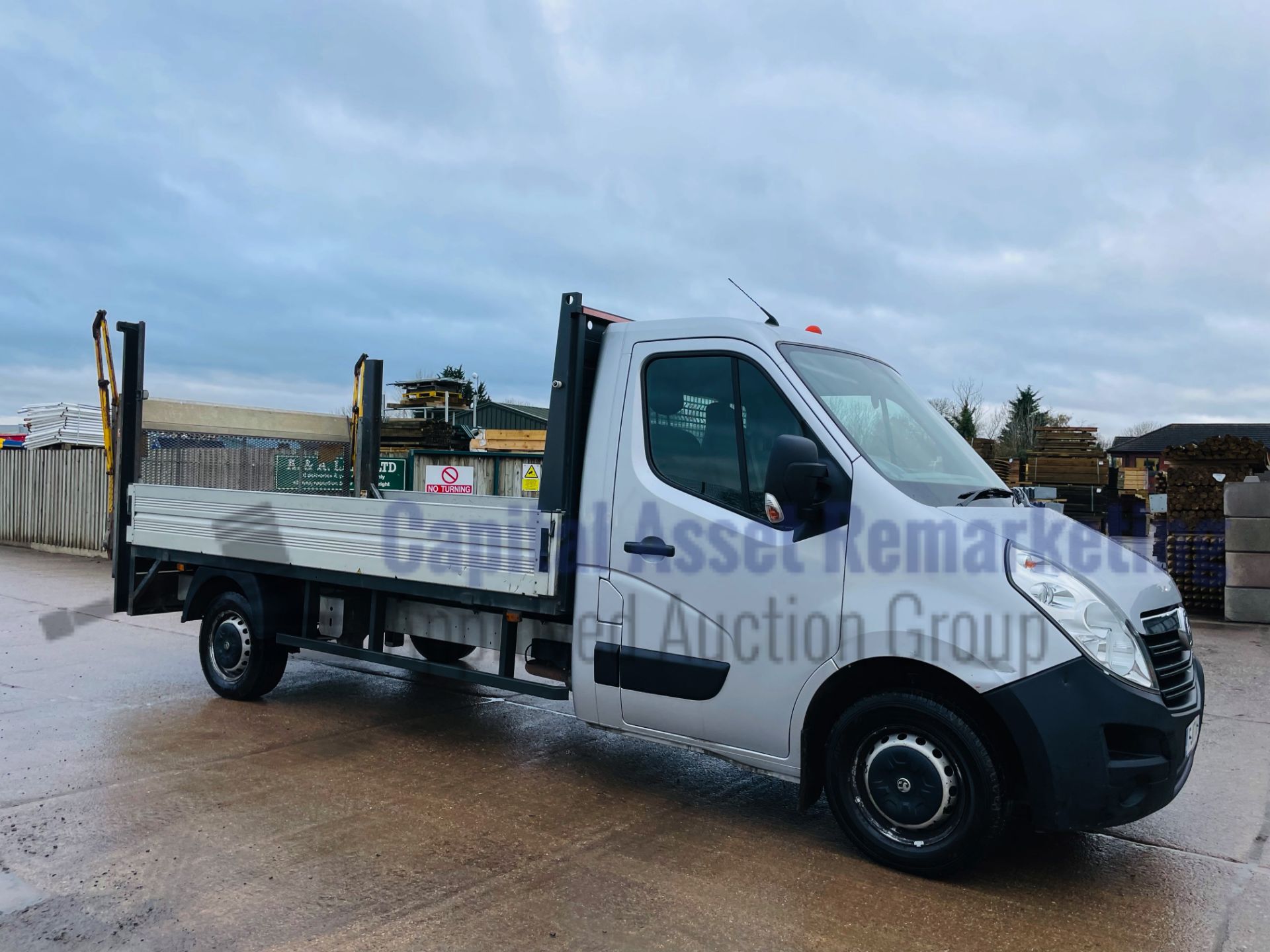 (On Sale) VAUXHALL MOVANO F3500 *LWB - DROPSIDE TRUCK* (2017 - EURO 6) ' 6 SPEED' *A/C* (TAIL-LIFT) - Image 11 of 40