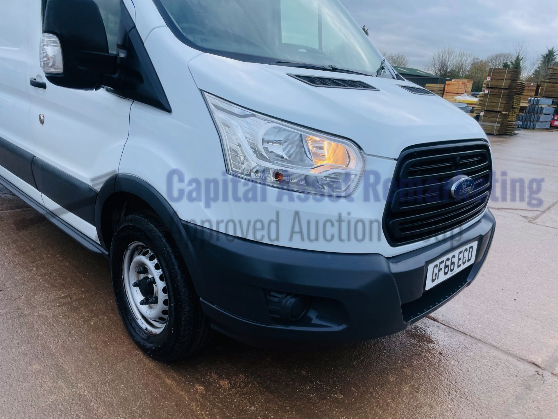 (On Sale) FORD TRANSIT 125 T350 *LWB HI-ROOF* (2017 - EURO 6) '125 BHP - 6 SPEED' (3500 KG) *U-LEZ* - Image 15 of 42