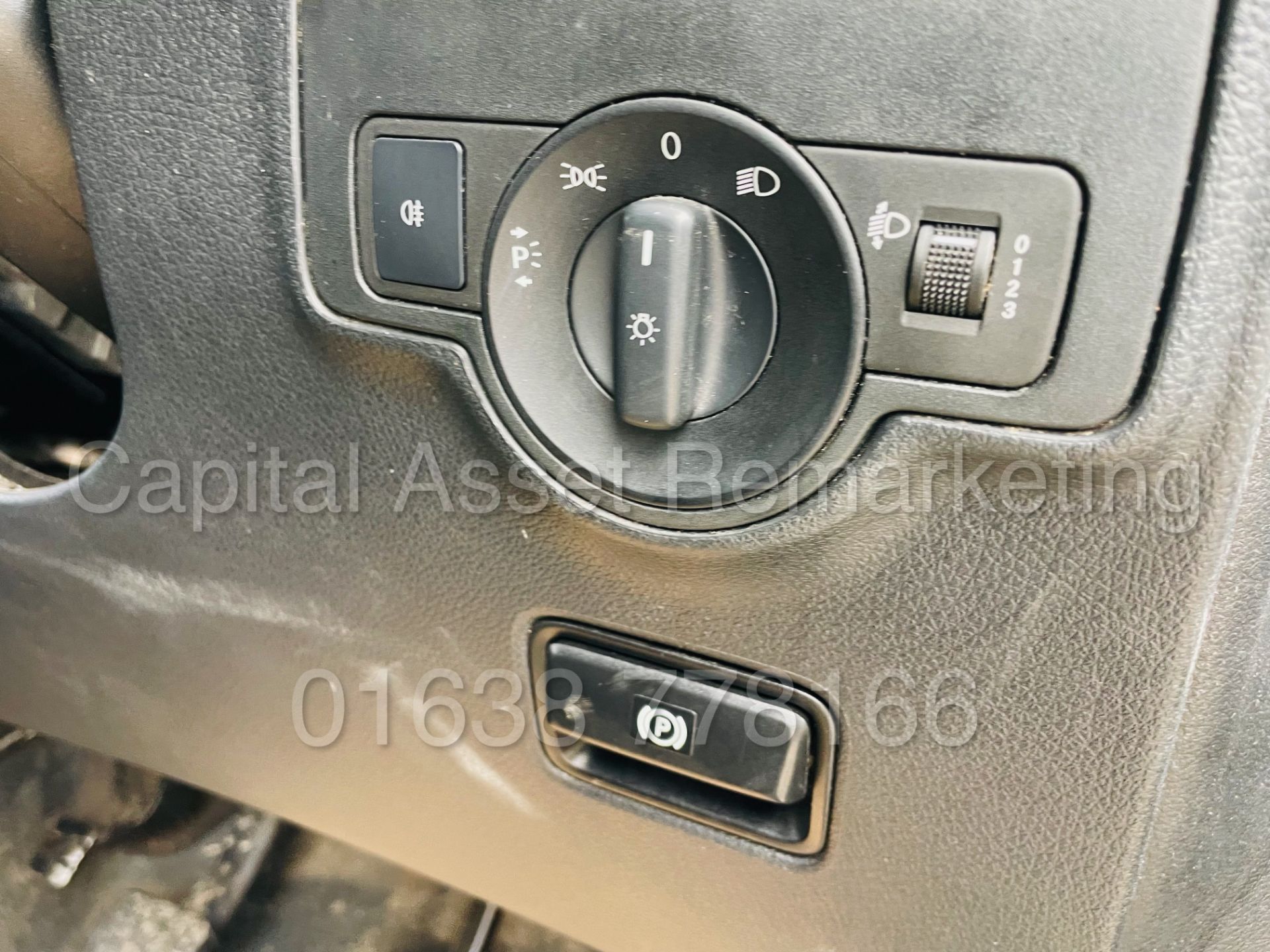 (On Sale) MERCEDES-BENZ VITO 111 CDI *SWB - PANEL VAN* (2019 - EURO 6) '6 SPEED - CRUISE' (1 OWNER) - Image 25 of 39