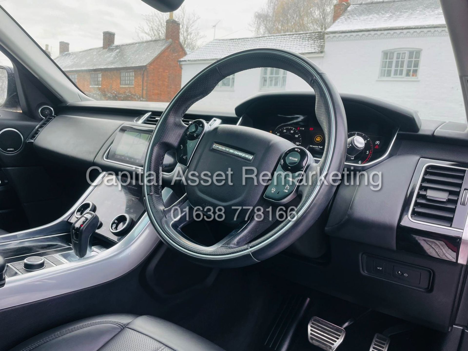 RANGE ROVER SPORT 3.0 SDV6 *HSE DYNAMIC*(2019 - EURO 6) 1 OWNER FSH - PAN ROOF - BLACK PACK- NO VAT! - Image 21 of 49