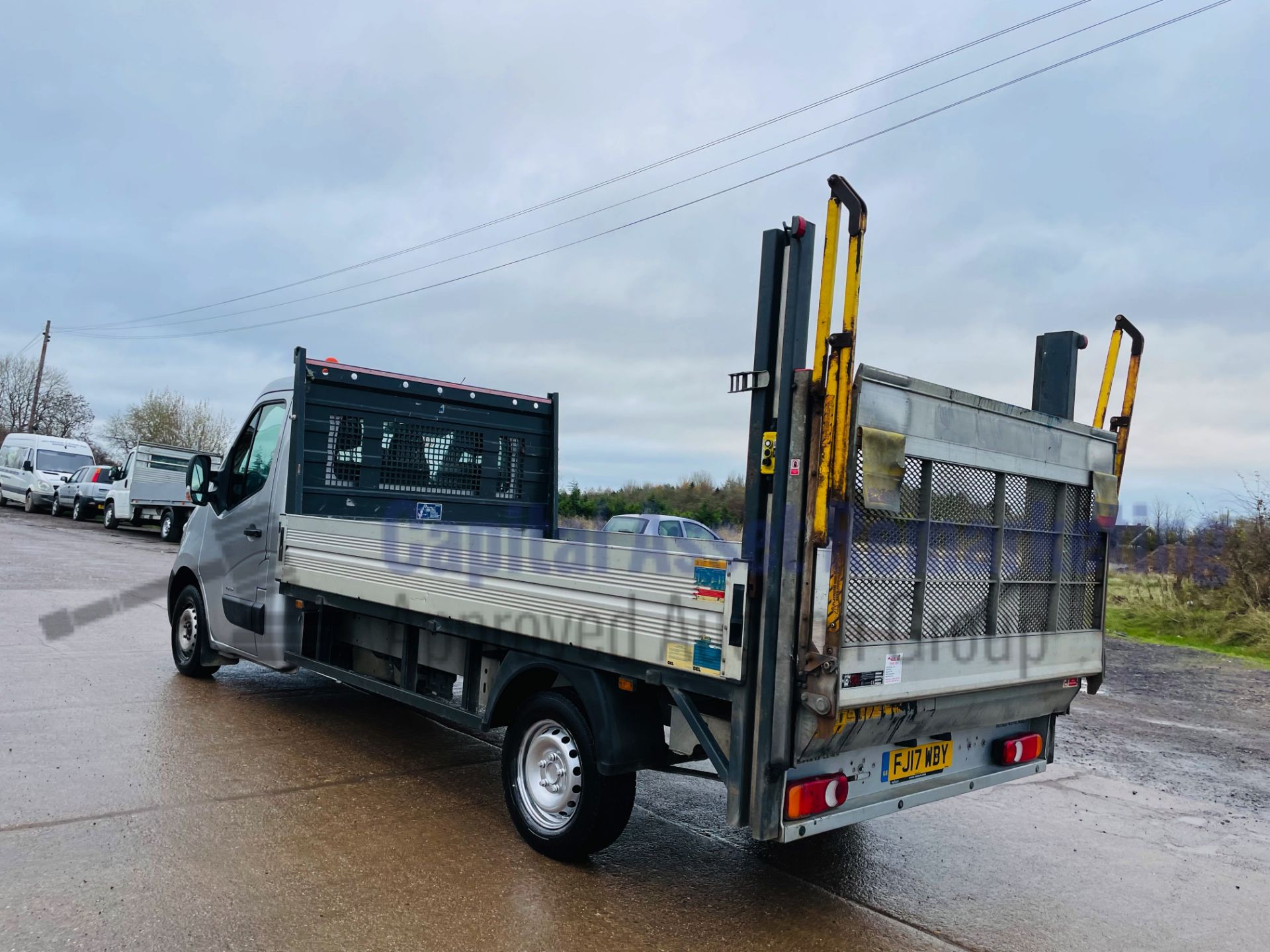 (On Sale) VAUXHALL MOVANO F3500 *LWB - DROPSIDE TRUCK* (2017 - EURO 6) ' 6 SPEED' *A/C* (TAIL-LIFT) - Image 6 of 40