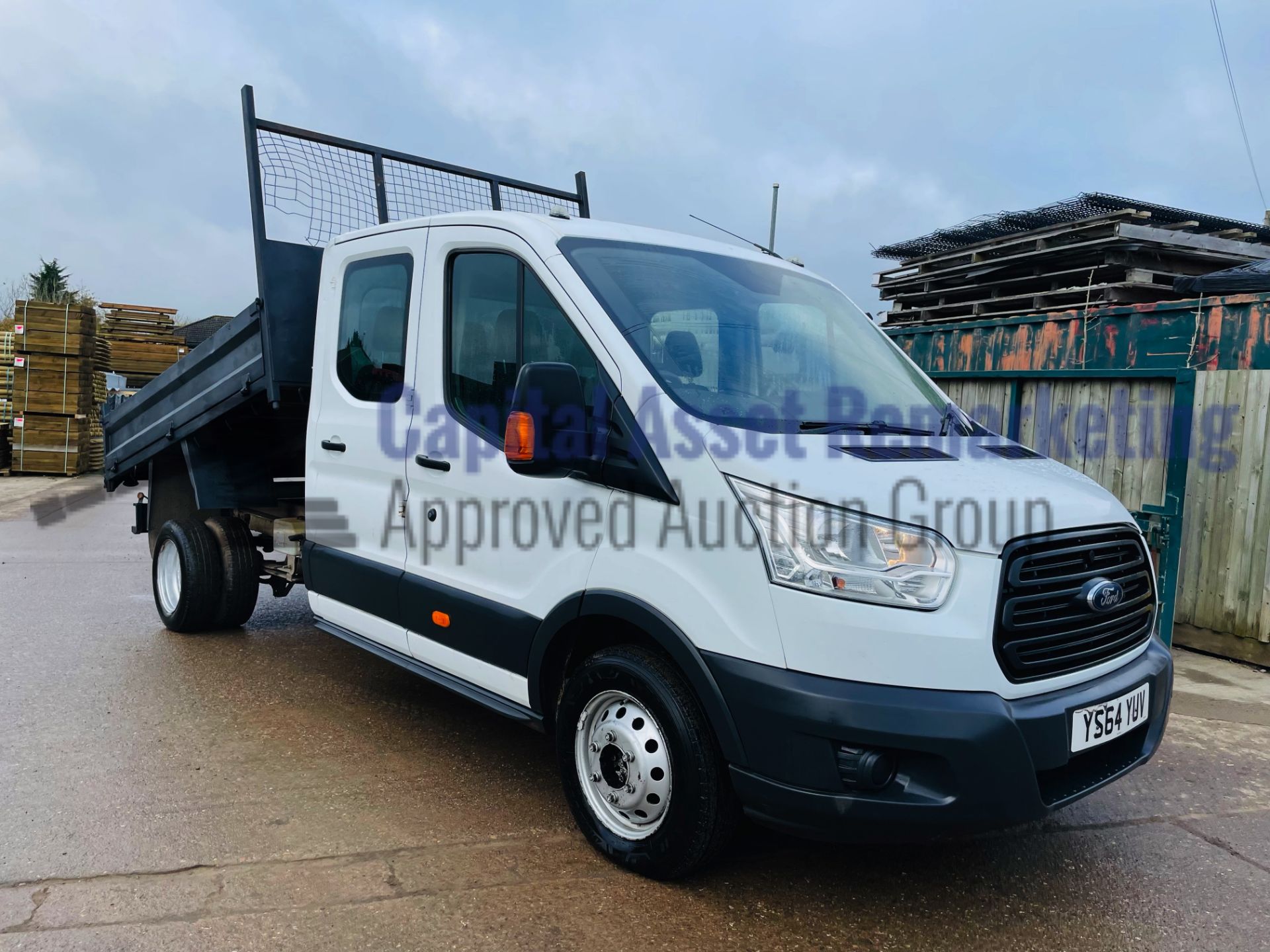 (On Sale) FORD TRANSIT *7 SEATER - DOUBLE CAB TIPPER* (2015) '2.2 TDCI -125 BHP - 6 SPEED' (3500 KG) - Image 3 of 45