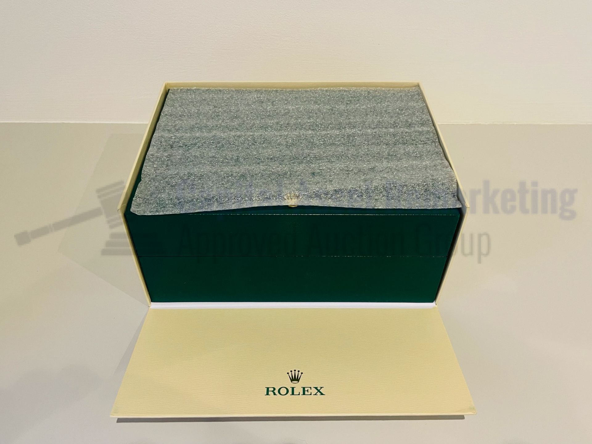 ROLEX SKY-DWELLER 42MM *18CT GOLD* (2021 - BRAND NEW / UNWORN) *OYSTER-FLEX* (BEAT THE 5 YEAR WAIT) - Image 11 of 12