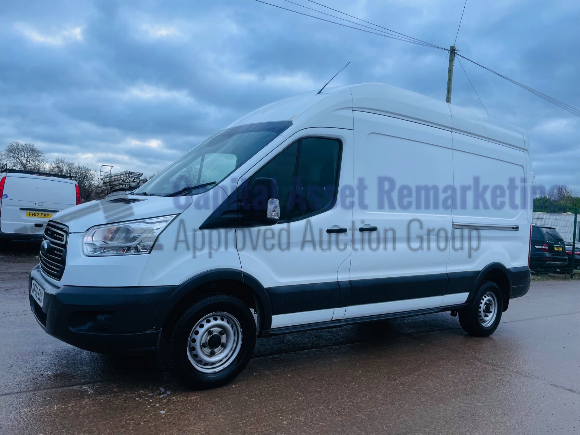 (On Sale) FORD TRANSIT 125 T350 *LWB HI-ROOF* (2017 - EURO 6) '125 BHP - 6 SPEED' (3500 KG) *U-LEZ* - Image 6 of 42