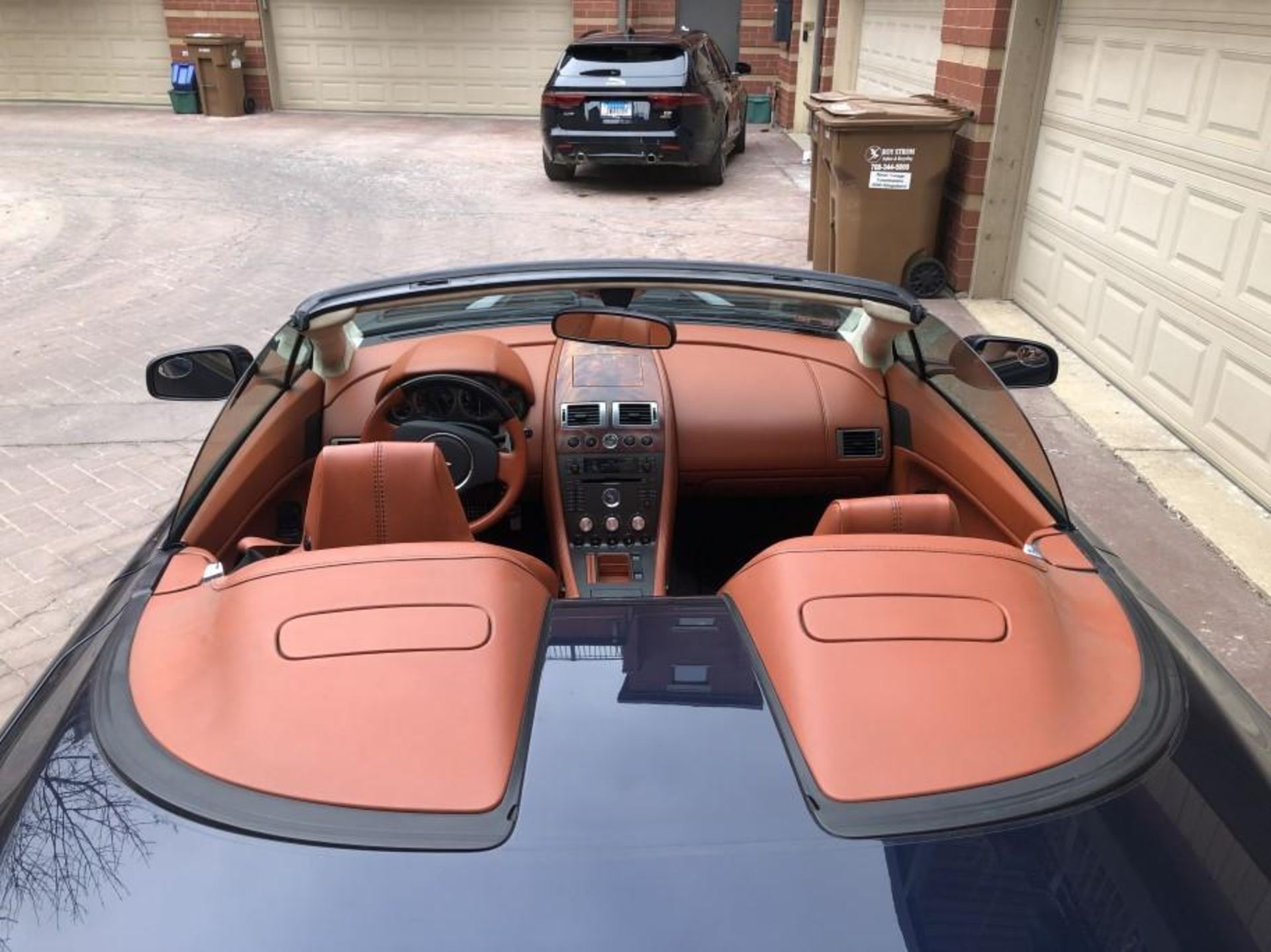 2008 Aston Martin Vantage Convertible, VIN SCFBF04B08GD08425, 4.3L V8, Auto, RWD, Keyless Entry, - Image 11 of 15