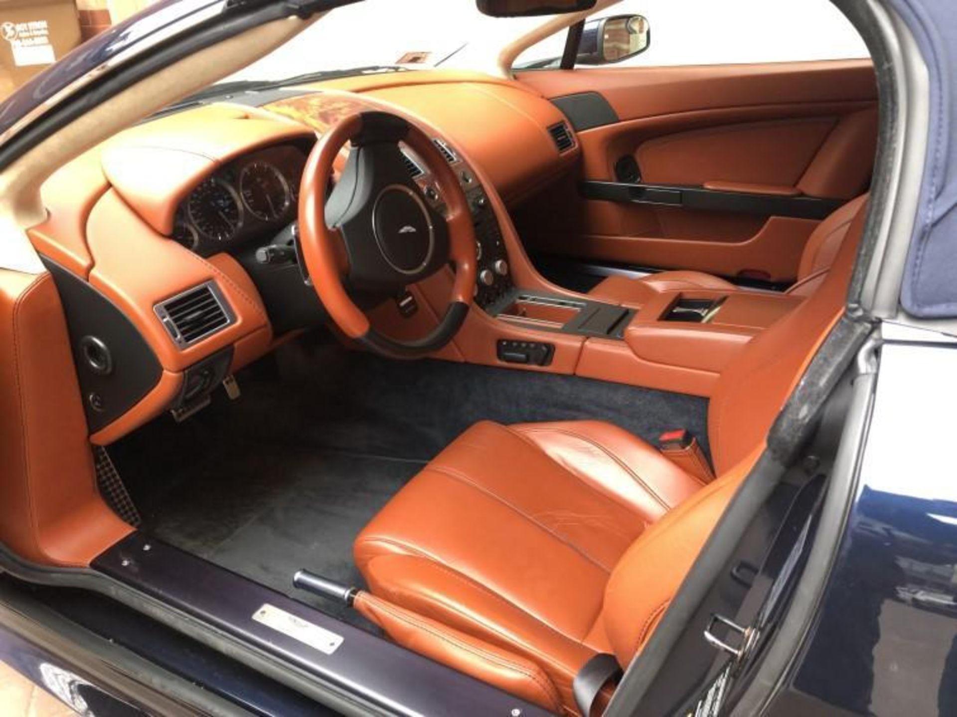 2008 Aston Martin Vantage Convertible, VIN SCFBF04B08GD08425, 4.3L V8, Auto, RWD, Keyless Entry, - Image 8 of 15