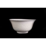 Arte Cinese A white glazed porcelain bowl bearing a Kangxi incense burner mark within double circle