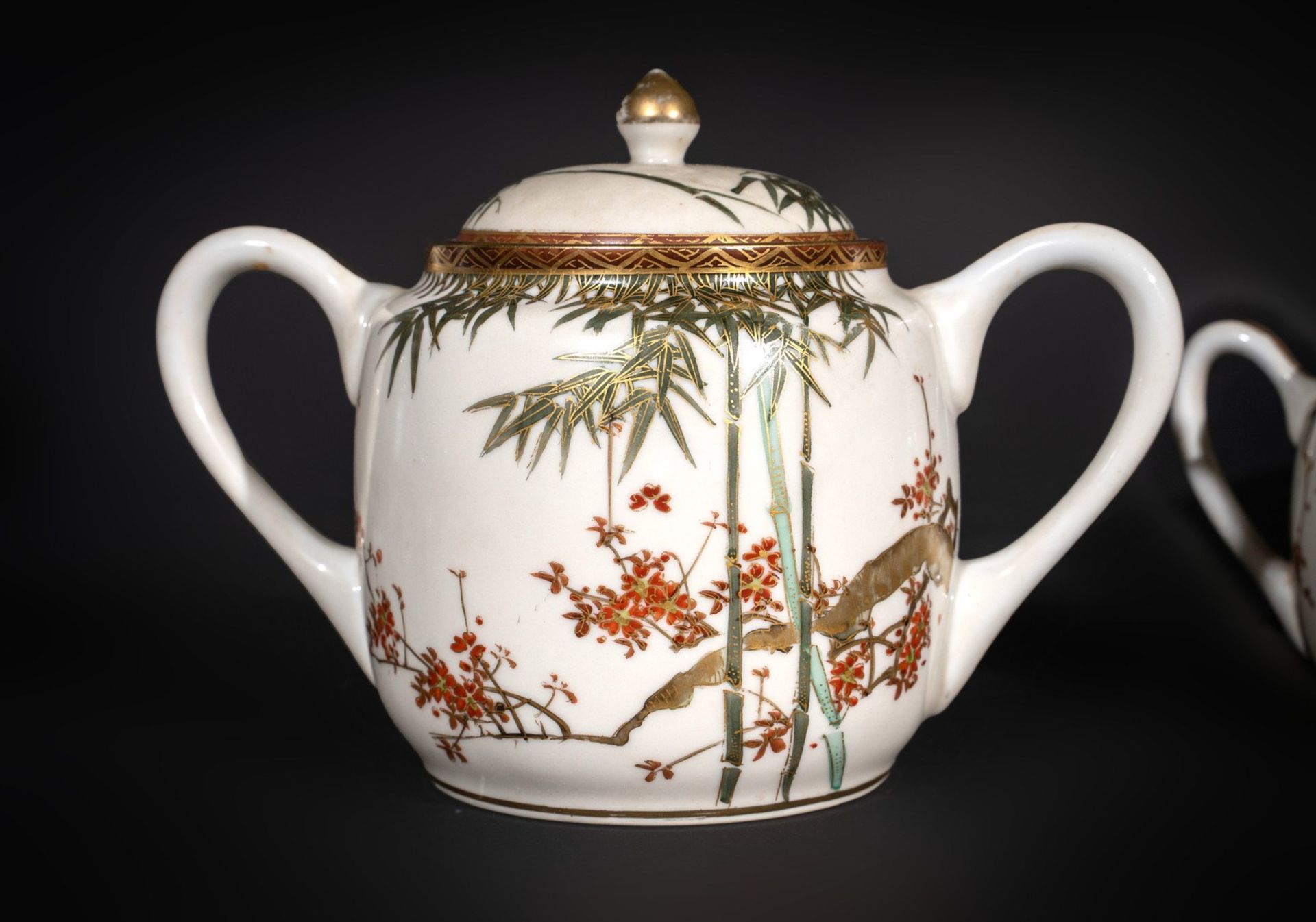 ARTE GIAPPONESE A white porcelain eight cover tea service Japan, 19th century . - Bild 6 aus 12