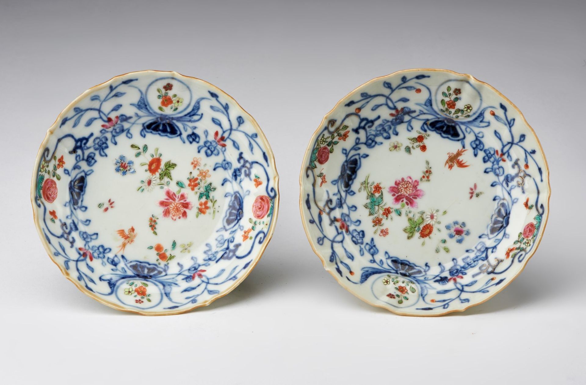 Arte Cinese A pair of porcelain export cups and dishes China, Qing dynasty, 18th century . - Bild 4 aus 5