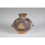 Arte Cinese An earthenware jar (guan) China, Majiayao Culture, Machang phase, 2359-2050 b.C..