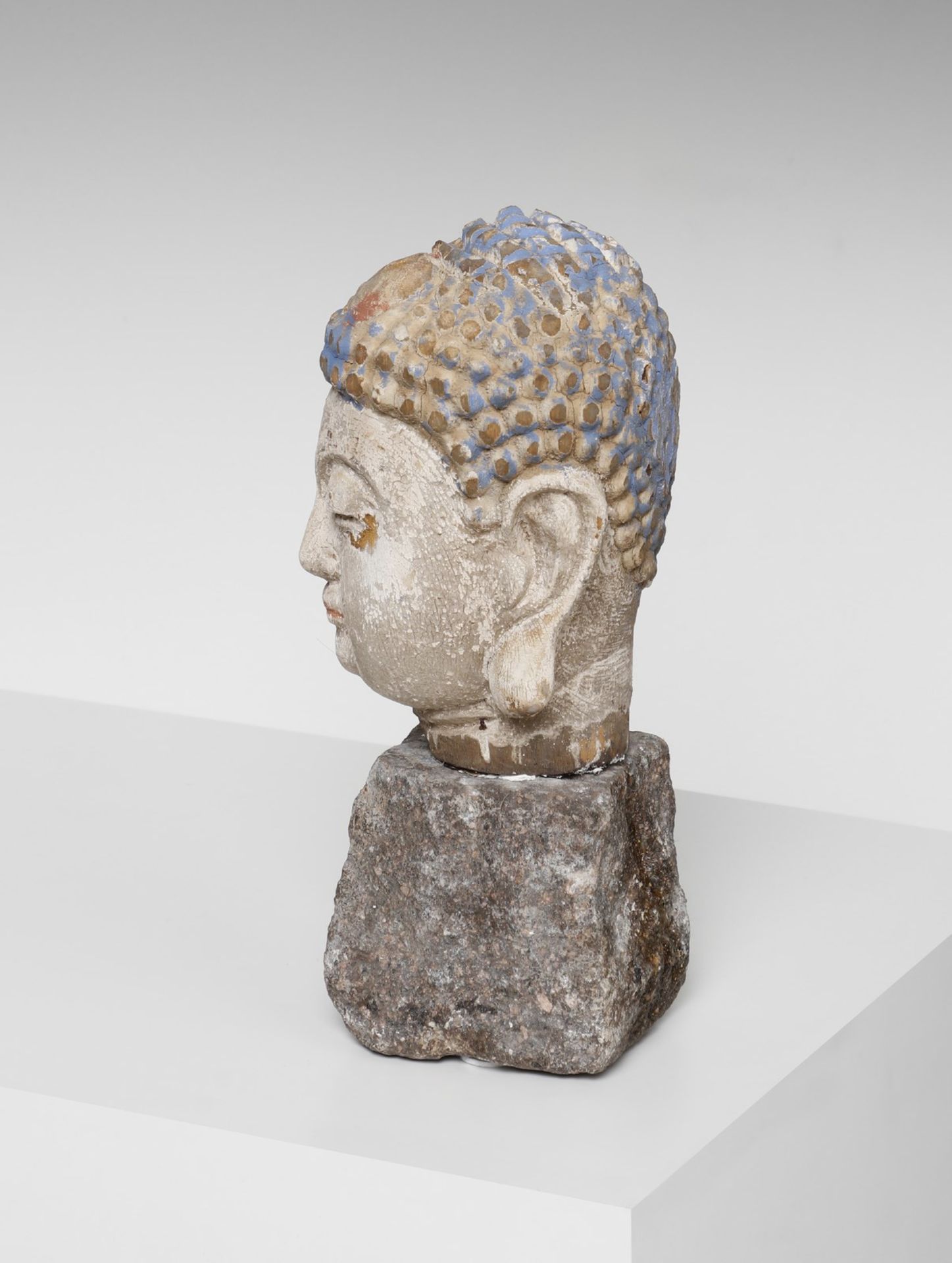 Arte Sud-Est Asiatico A wood painted head of Buddha Burma, 19th century . - Bild 2 aus 3