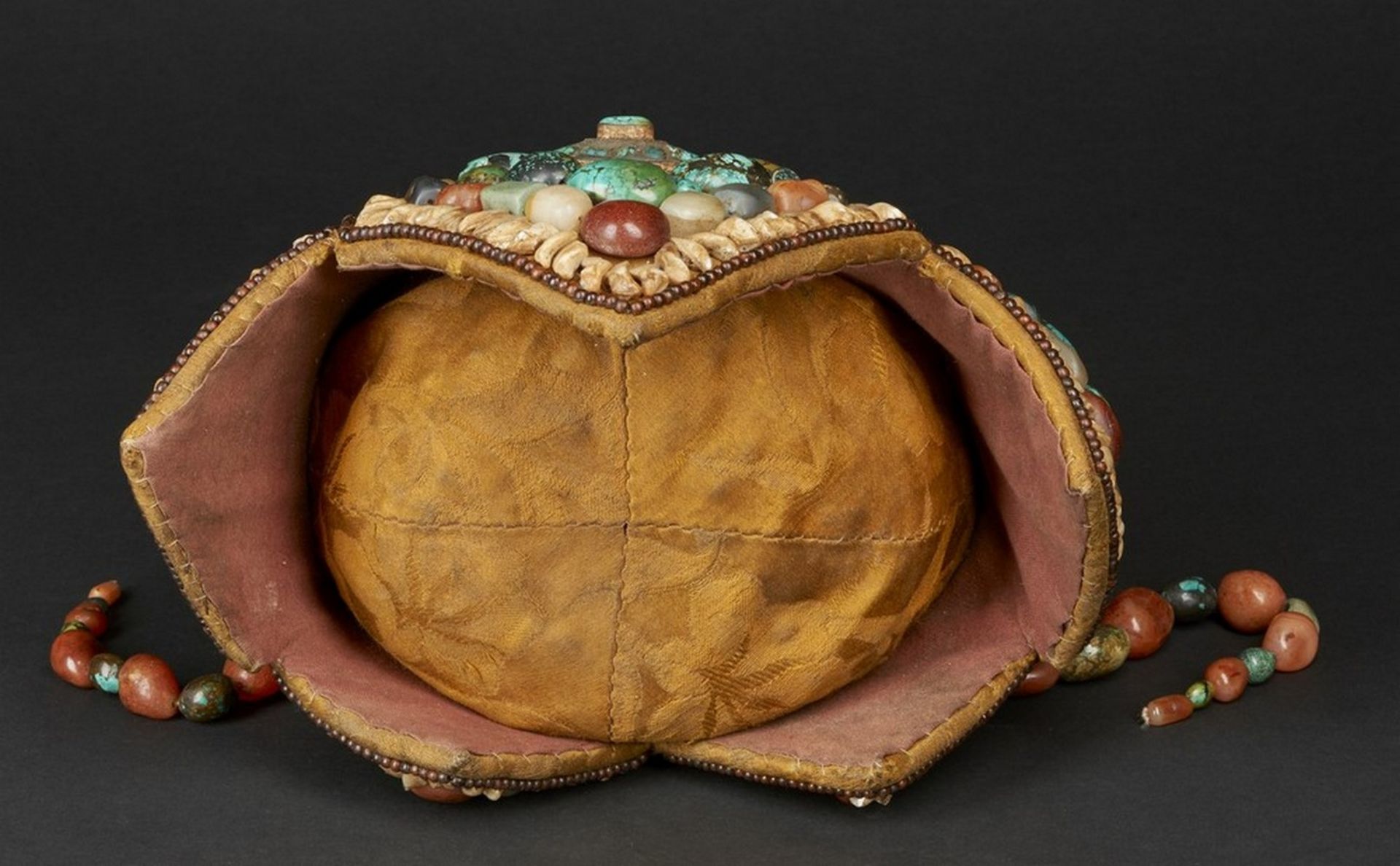 Arte Himalayana A crown shaped headgear with coral and turquoise beadsLadakh, 19th century . - Image 9 of 9