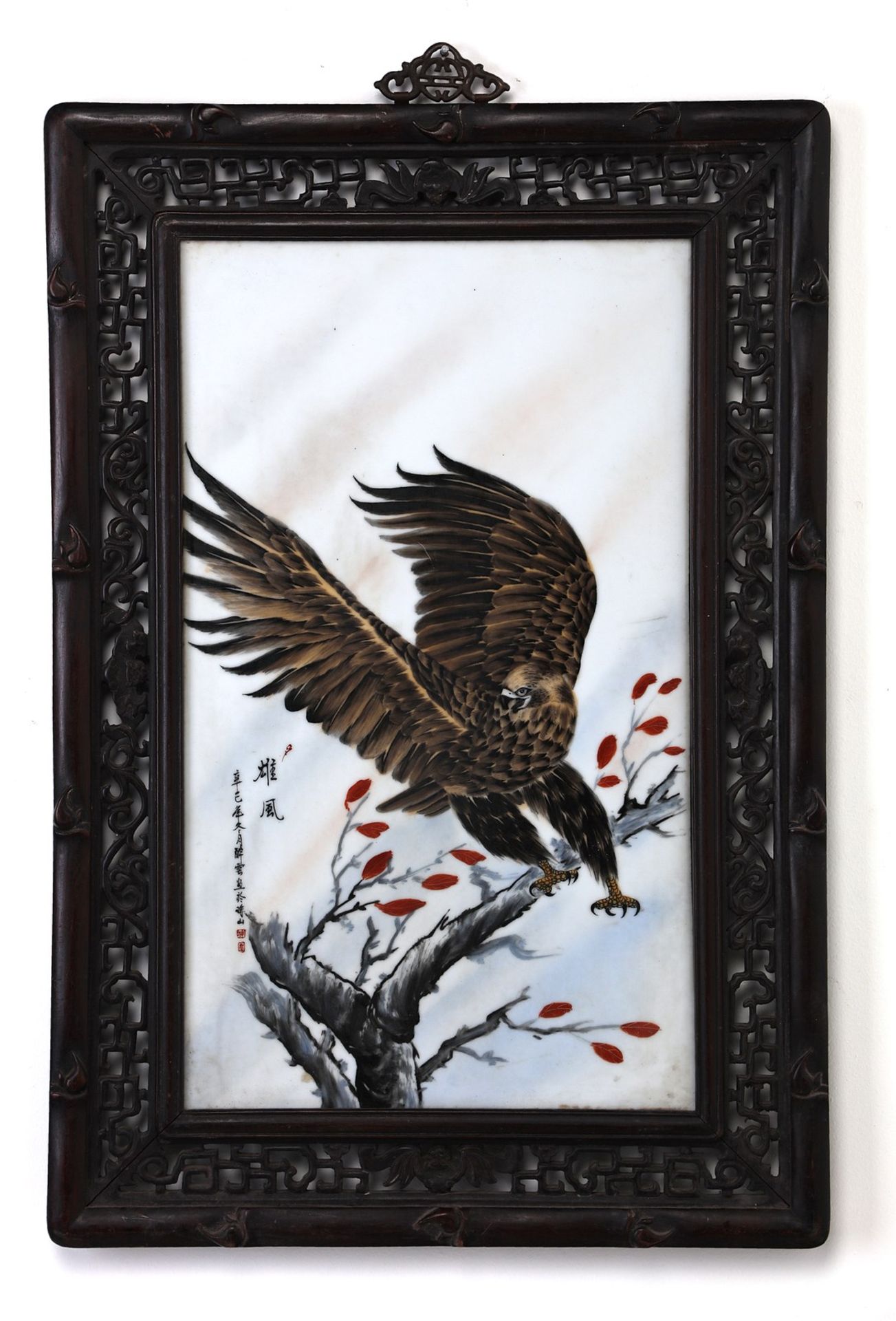 Arte Cinese An enameled porcelain plaque depicting an eagle on a blossoming branch China, early 20t