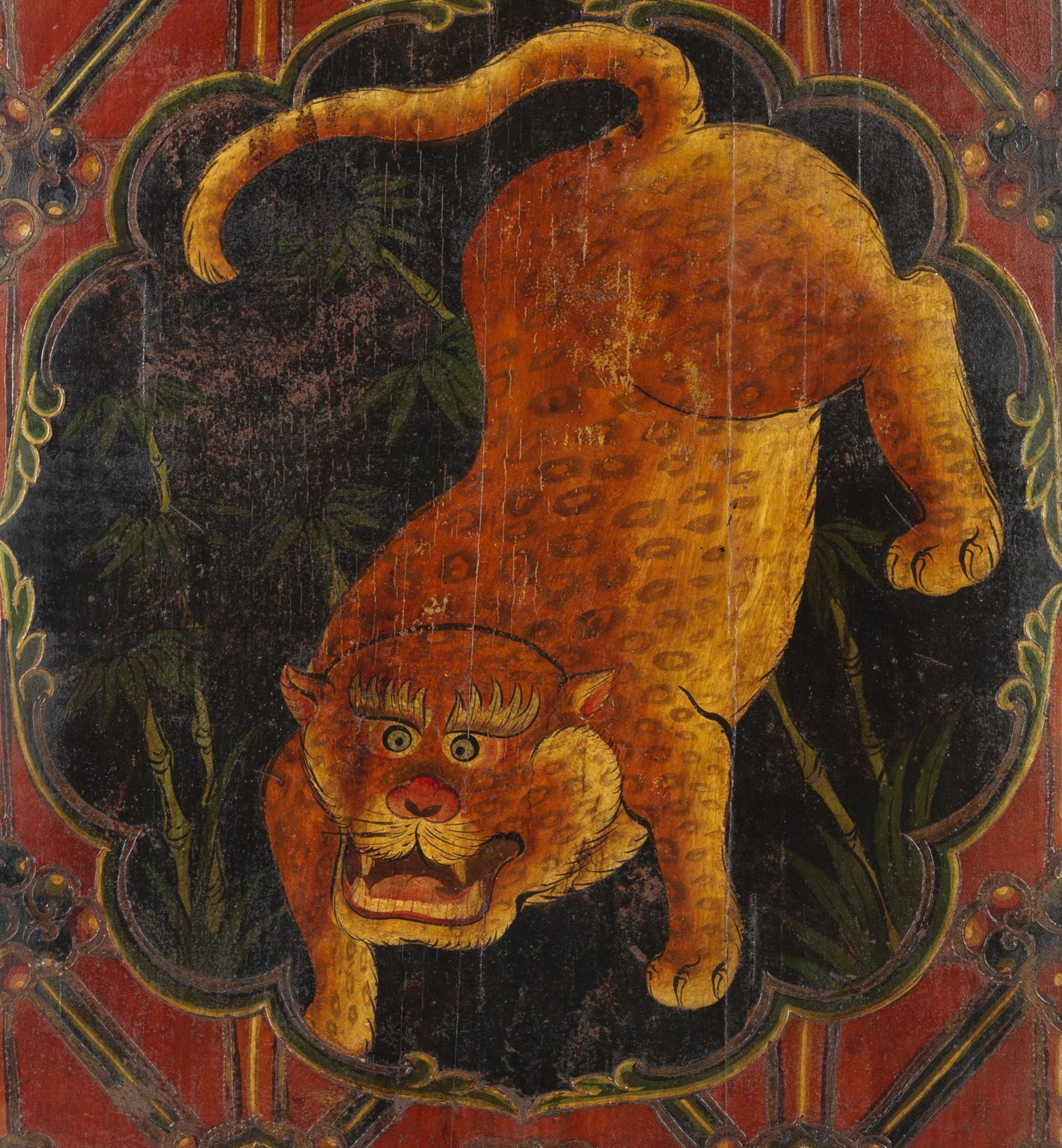 Arte Himalayana A lacquered panel painted with roaring tigerTibet, 19th century. - Image 3 of 3