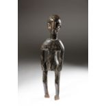 Arte africana Male figure, Chamba (?)Nigeria.