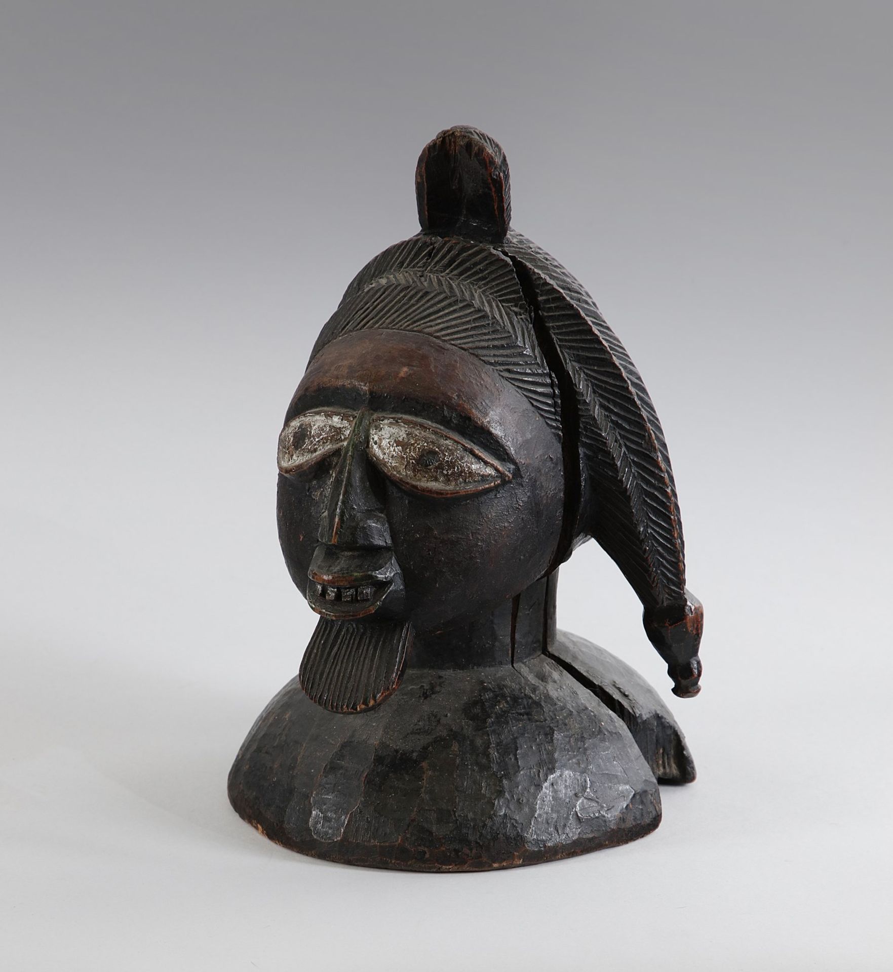 Arte africana Janus crest mask, YorubaNigeria. - Image 3 of 3