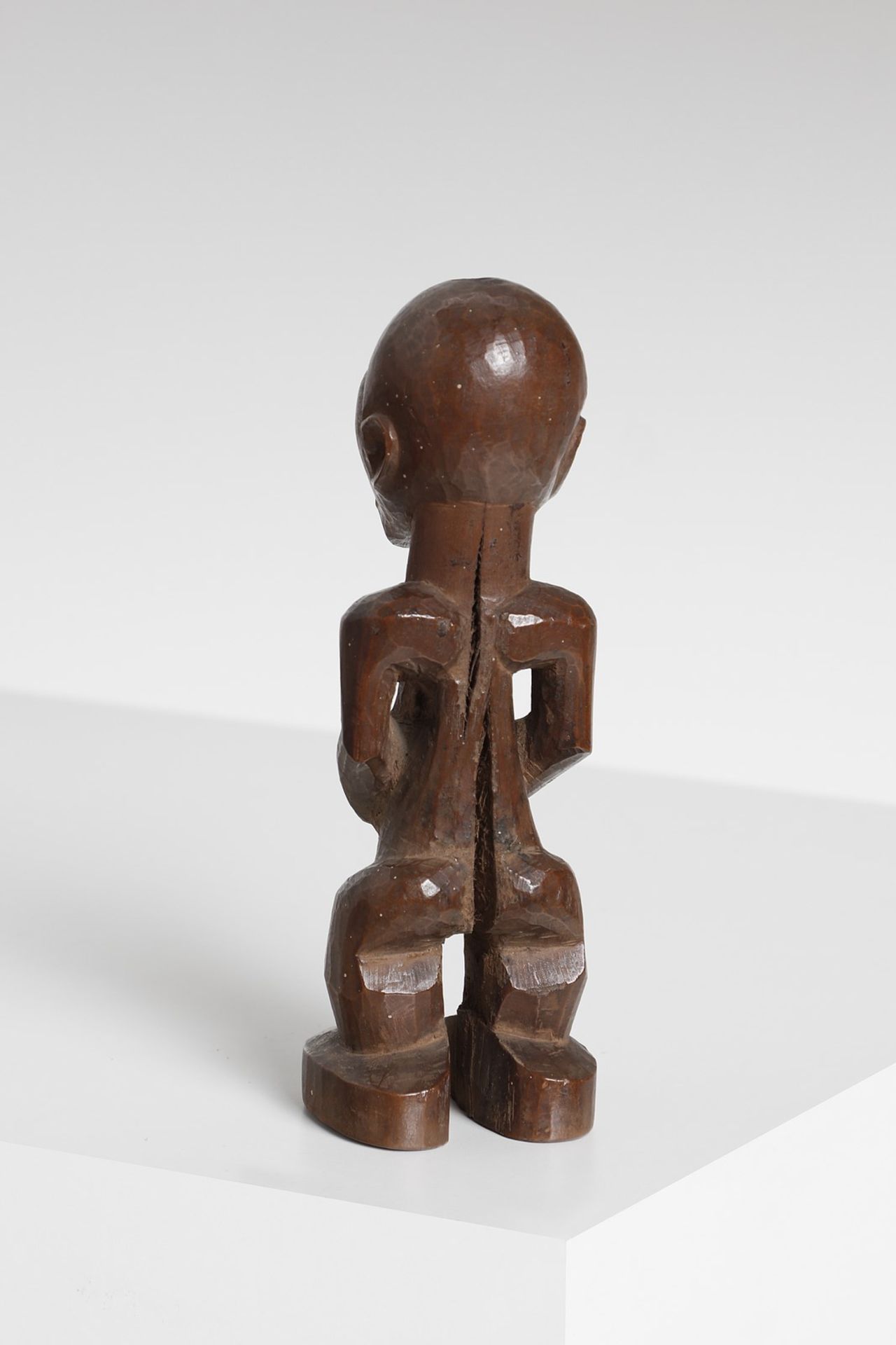 Arte africana Figure of man, SongyeDemocratic Rep. Congo. - Image 3 of 3