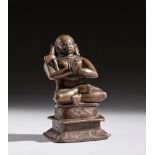 Arte Indiana A bronze figure of seated worshipper India, 17th - 18th century .