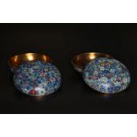 Arte Cinese A pair of cloisonné enamel round boxesChina, early 20th century .