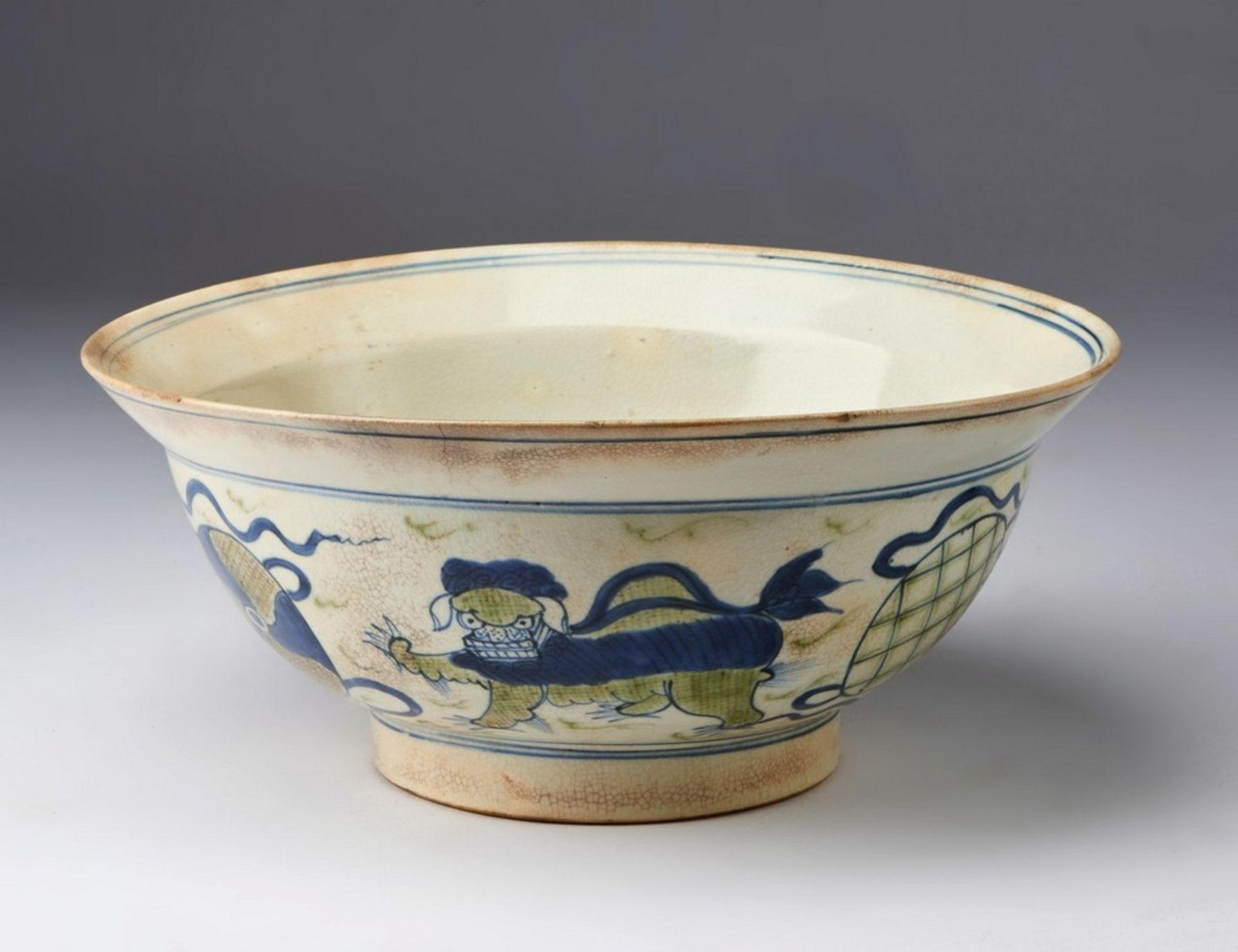 Arte Islamica A Ming Chinese style pottery bowl Possibly Safavid Iran, 17th century .