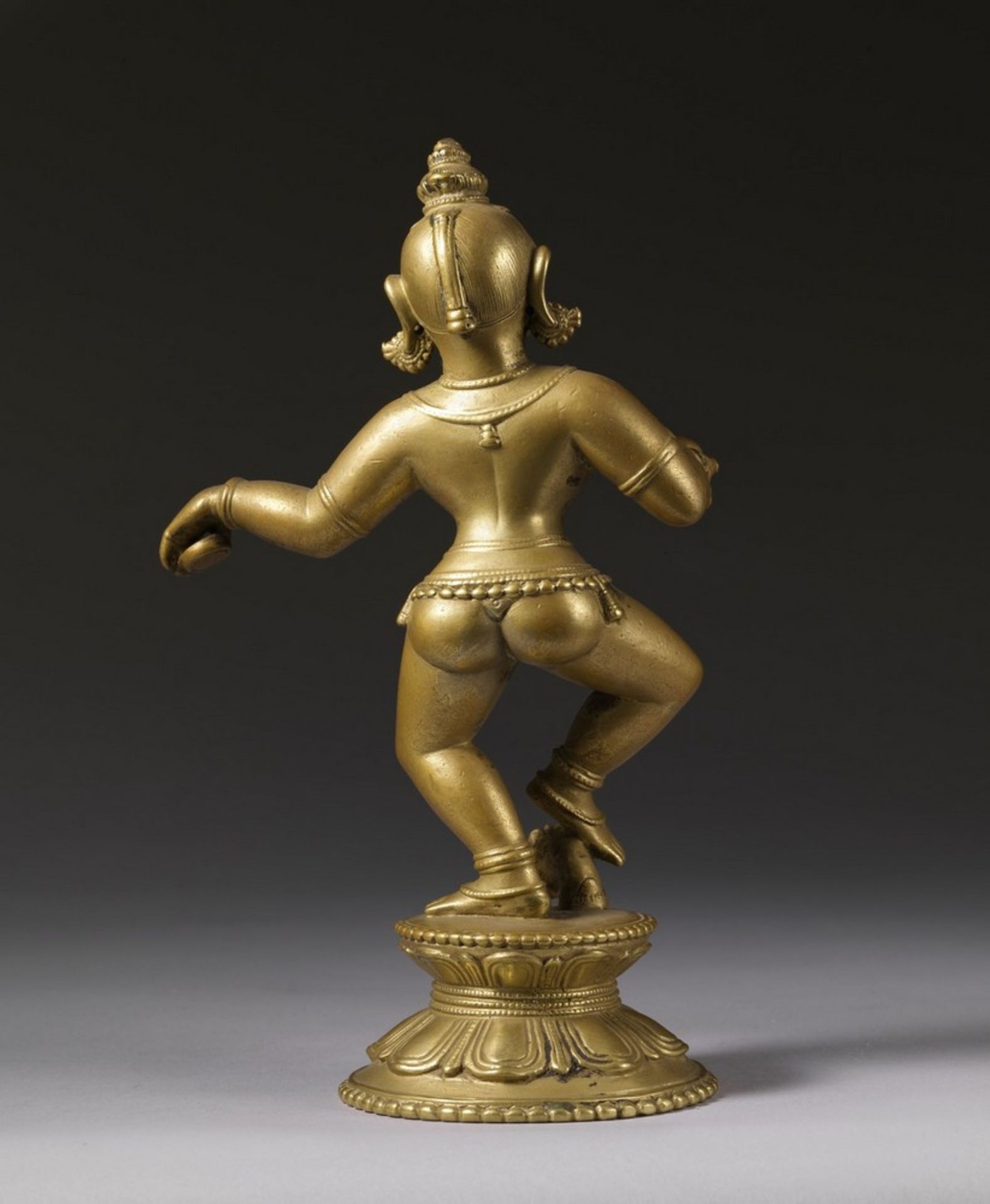 Arte Indiana A bronze figure of Balakrishna India, Orissa, 16th-17th century . - Image 3 of 3