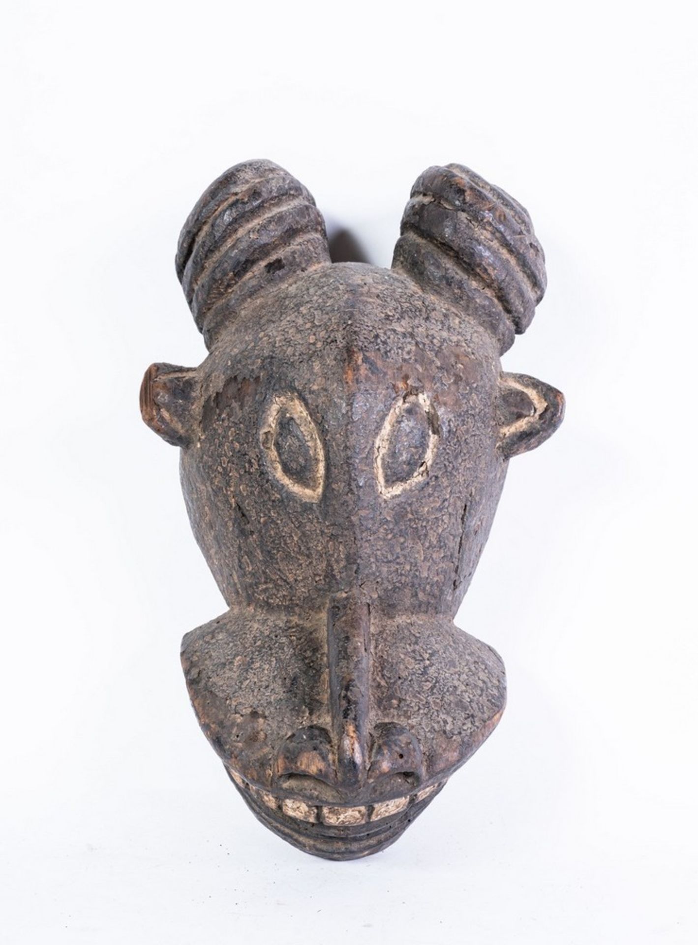 Arte africana Hippopotamus mask, BamumCameroon.