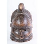 Arte africana Bundu/Sowei mask, MendeSierra Leone.