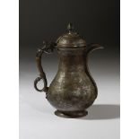 Arte Islamica A tinned copper coffee pot Persia or Northern India, 19th century .