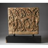 Arte Sud-Est Asiatico A large terracotta panel with a mythological scene Indonesia, 18th century .