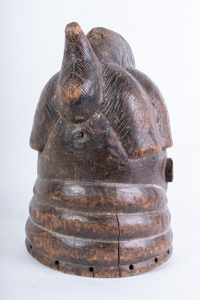Arte africana Bundu/Sowei mask, MendeSierra Leone. - Image 3 of 4