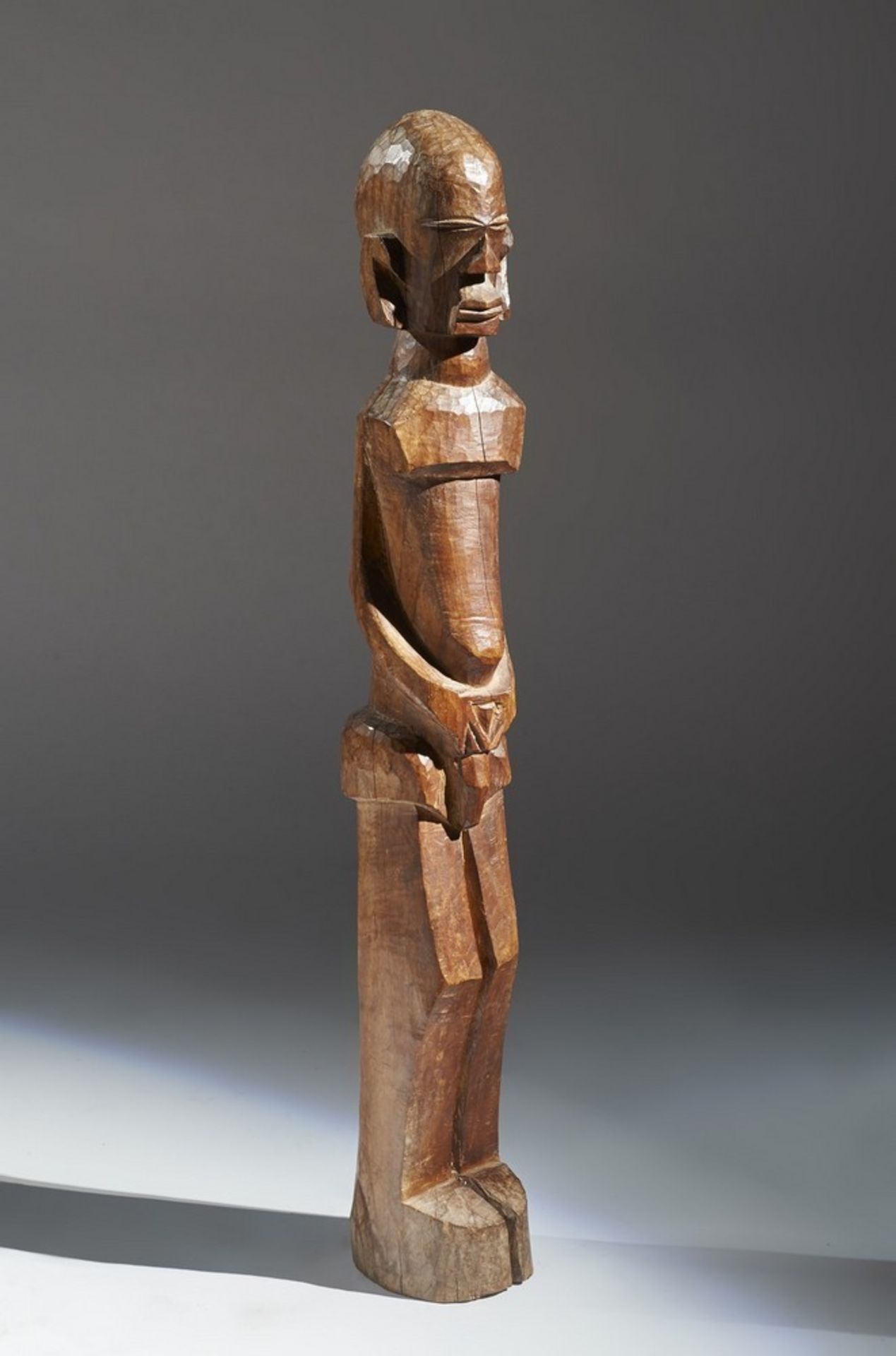 Arte africana Male standing figureCongo (?) . - Image 2 of 6