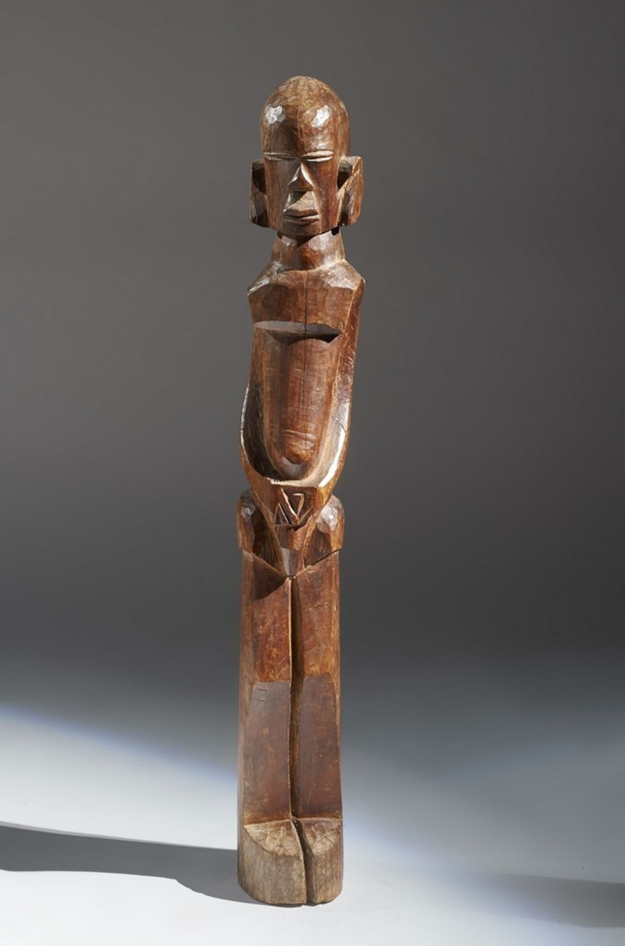 Arte africana Male standing figureCongo (?) .