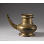 Arte Indiana A bell metal ritual vessel (kindi) Southern India, Kerala, 18th-19th century .
