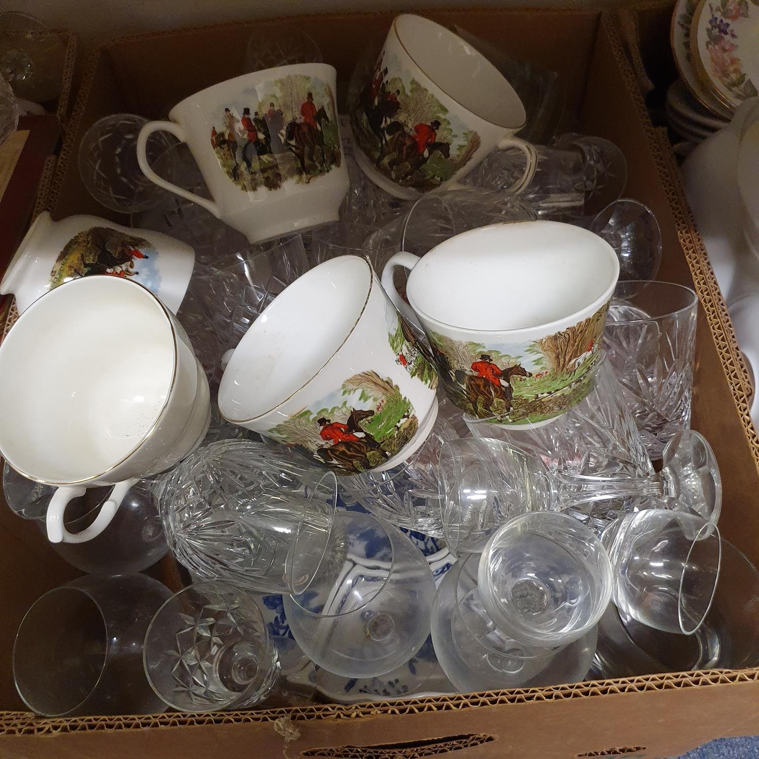 Assorted ceramics, glass and other items (8 boxes) - Image 4 of 9