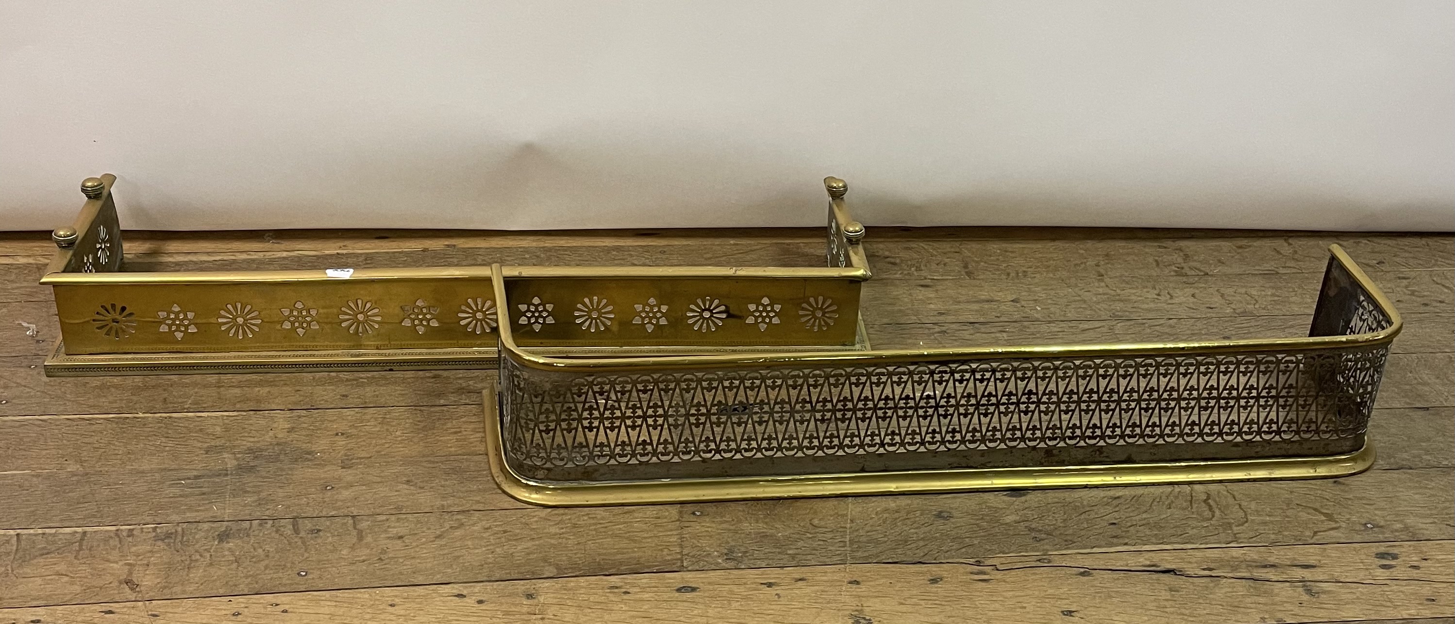 A 19th century brass fender, 102 cm wide, and another, 104 cm wide - Image 2 of 2