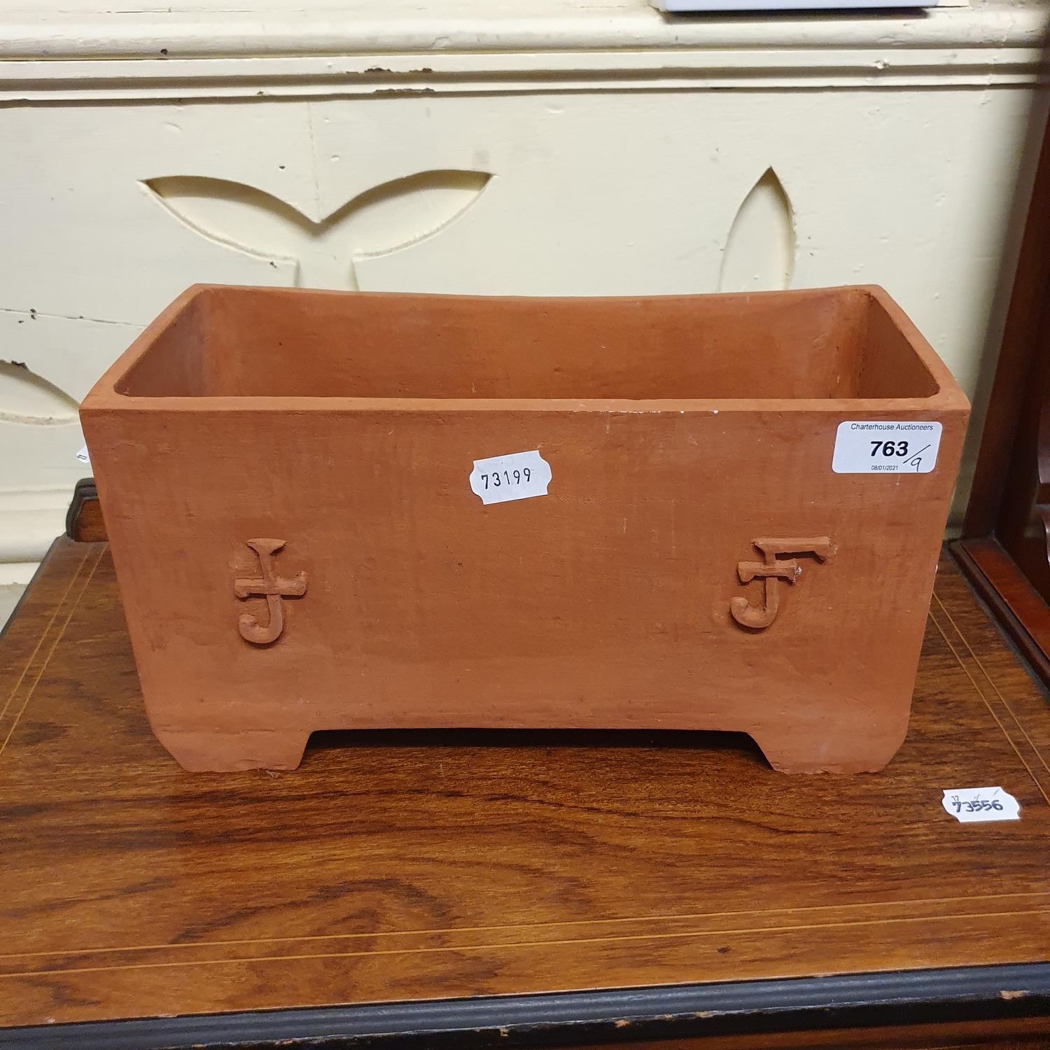 A 19th century mahogany dressing mirror, 69 cm wide, three planters and five storage jars (9) - Image 3 of 6