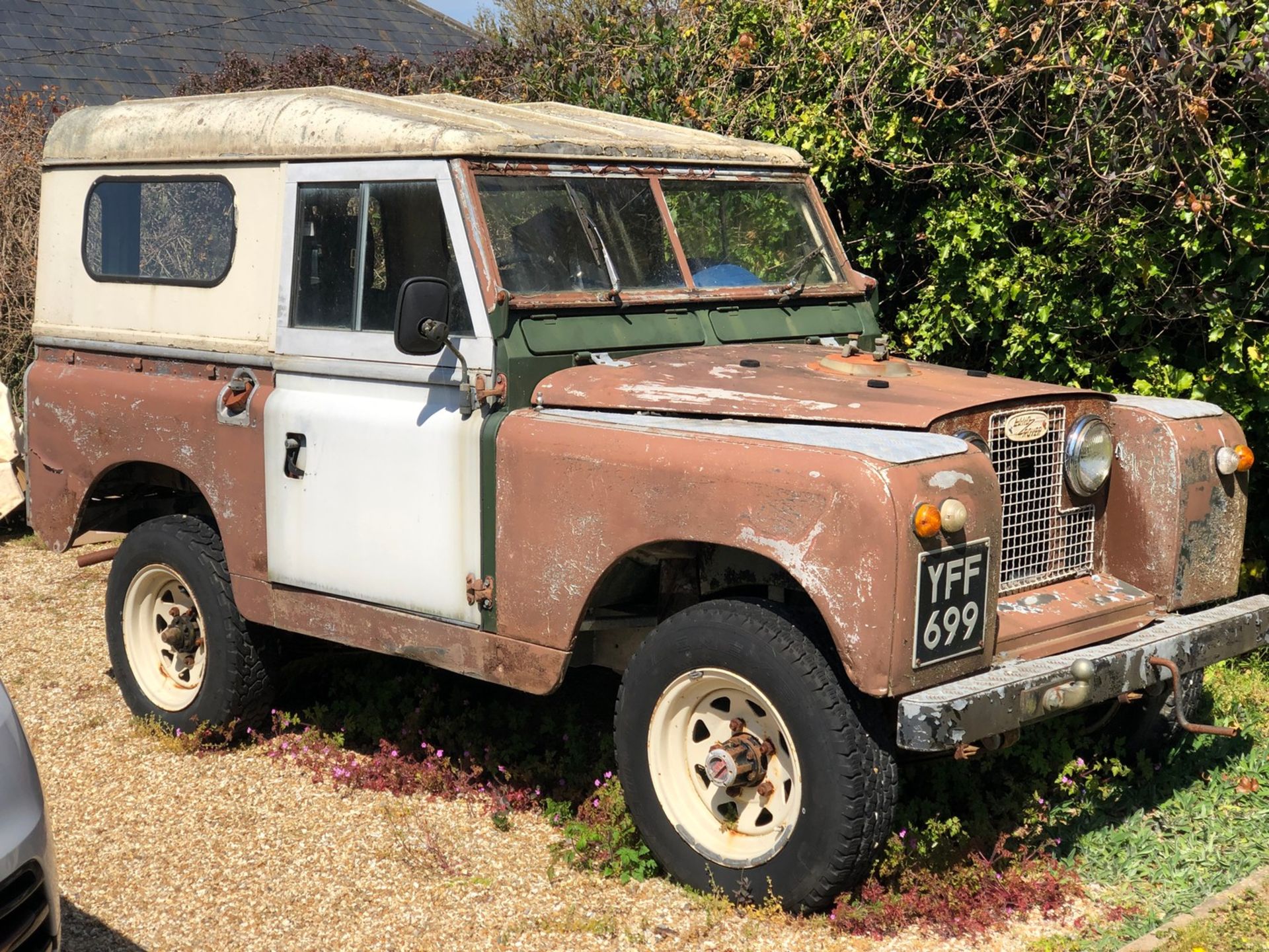 1962 Land Rover Series 2a Registration number YFF 699 Galvanised chassis, good bulkhead and straight