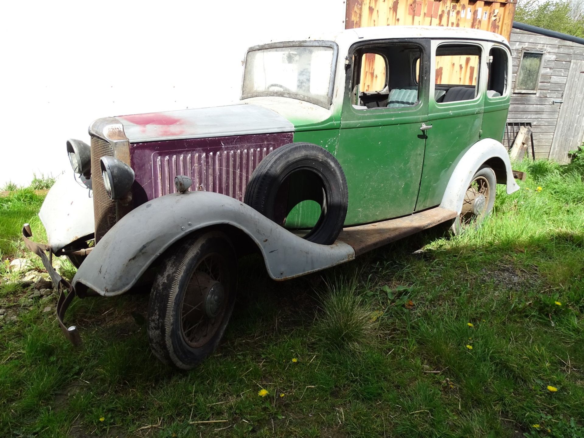 1934 Vauxhall 12/6 Registration number AXT 27 Being sold without reserve A project needing full