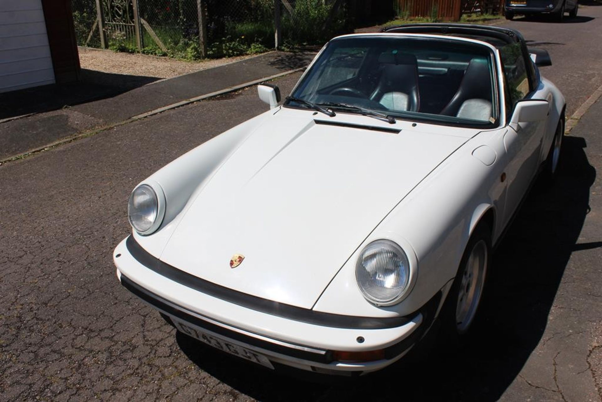 1989 Porsche 911 Sport Targa Registration number G743 GJT Chassis number WPOZZZ91ZKS141030 Grand - Image 15 of 81