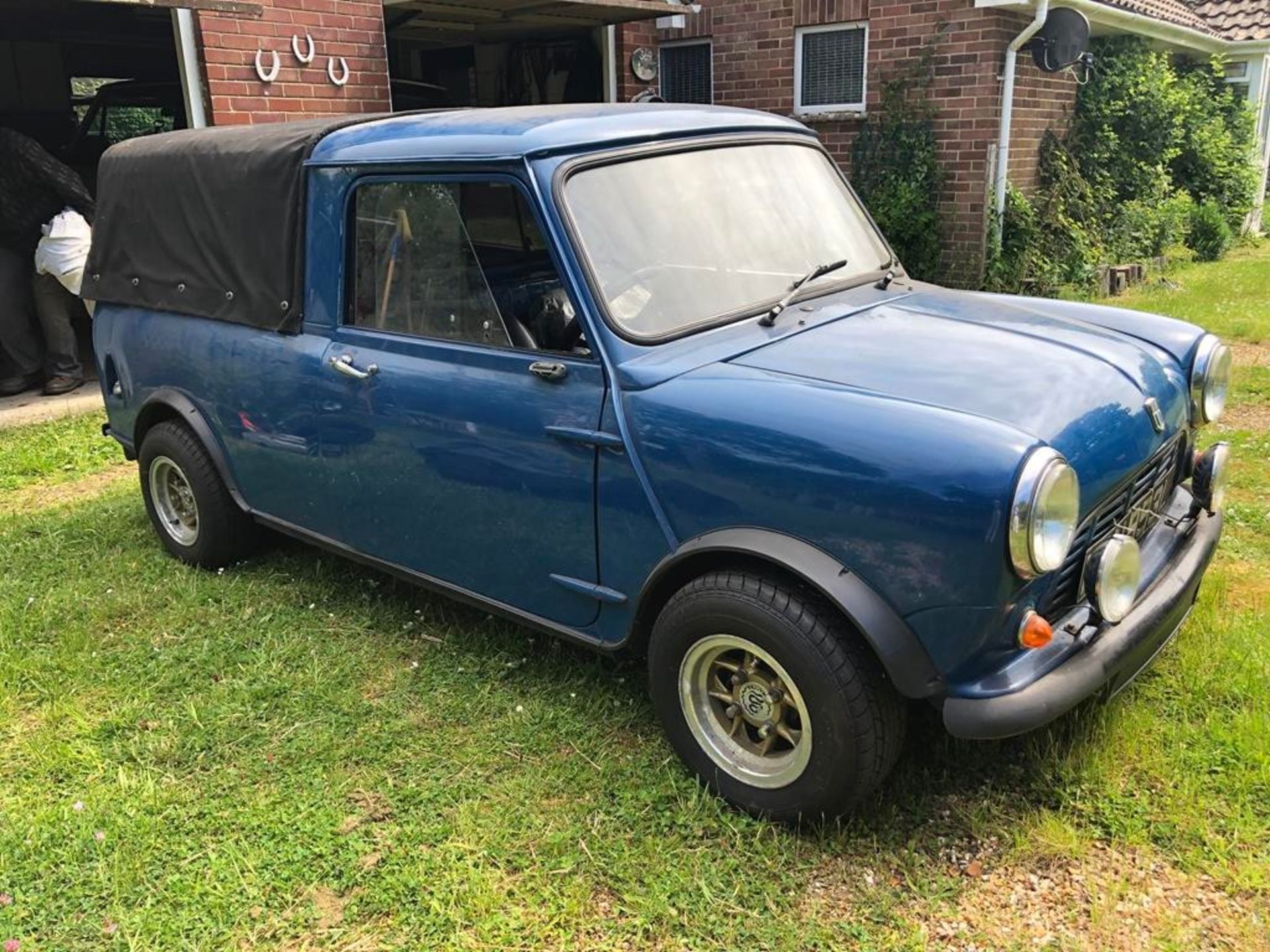A 1972 Mini Pick-Up Registration number NPH 953L Chassis number AXAU1-781866A Blue with a black - Image 68 of 77