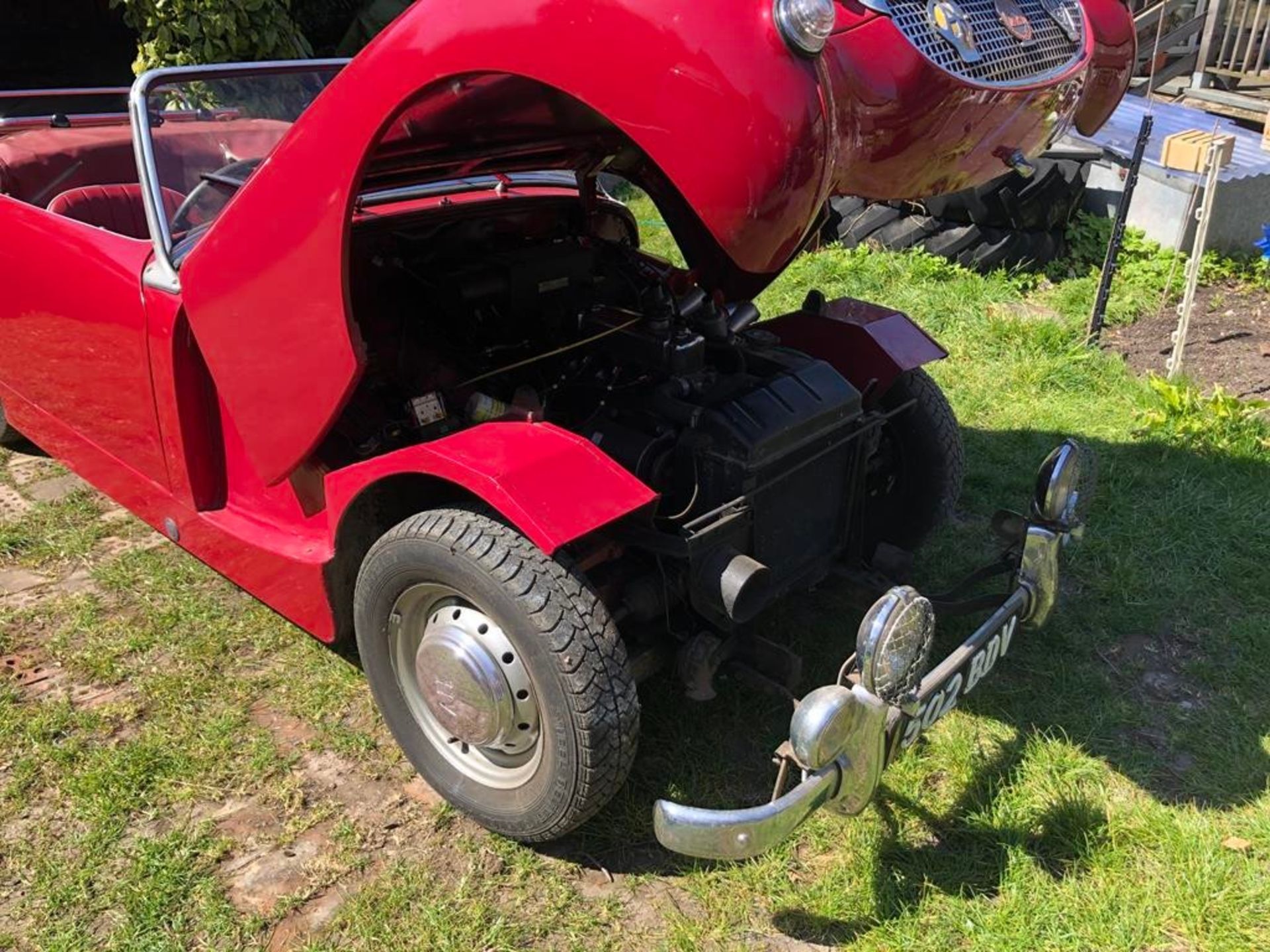 1959 Austin Healey Frogeye Sprite Registration number 502 BDV Cherry red, the interior red piped - Image 8 of 33