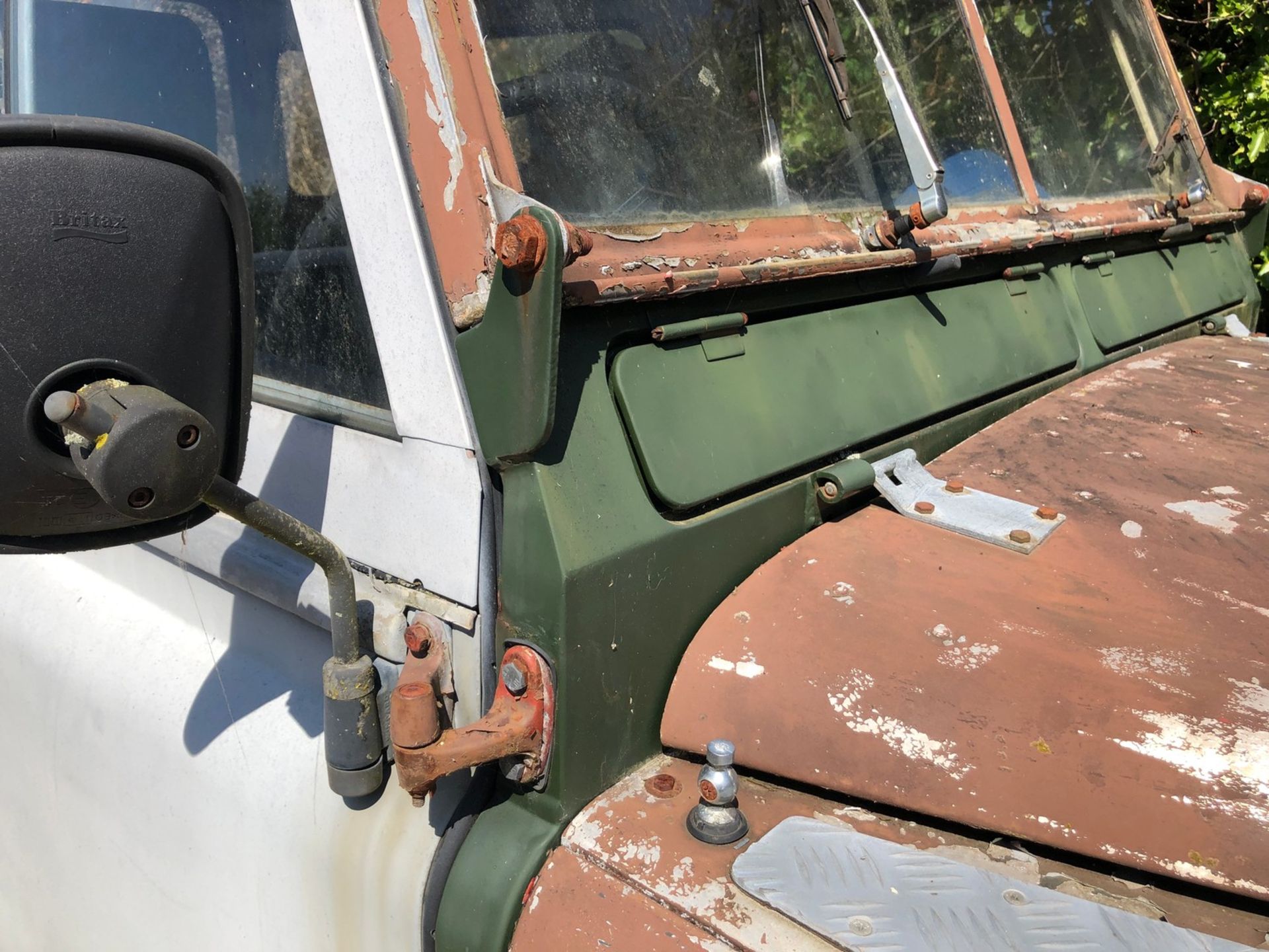 1962 Land Rover Series 2a Registration number YFF 699 Galvanised chassis, good bulkhead and straight - Image 9 of 9