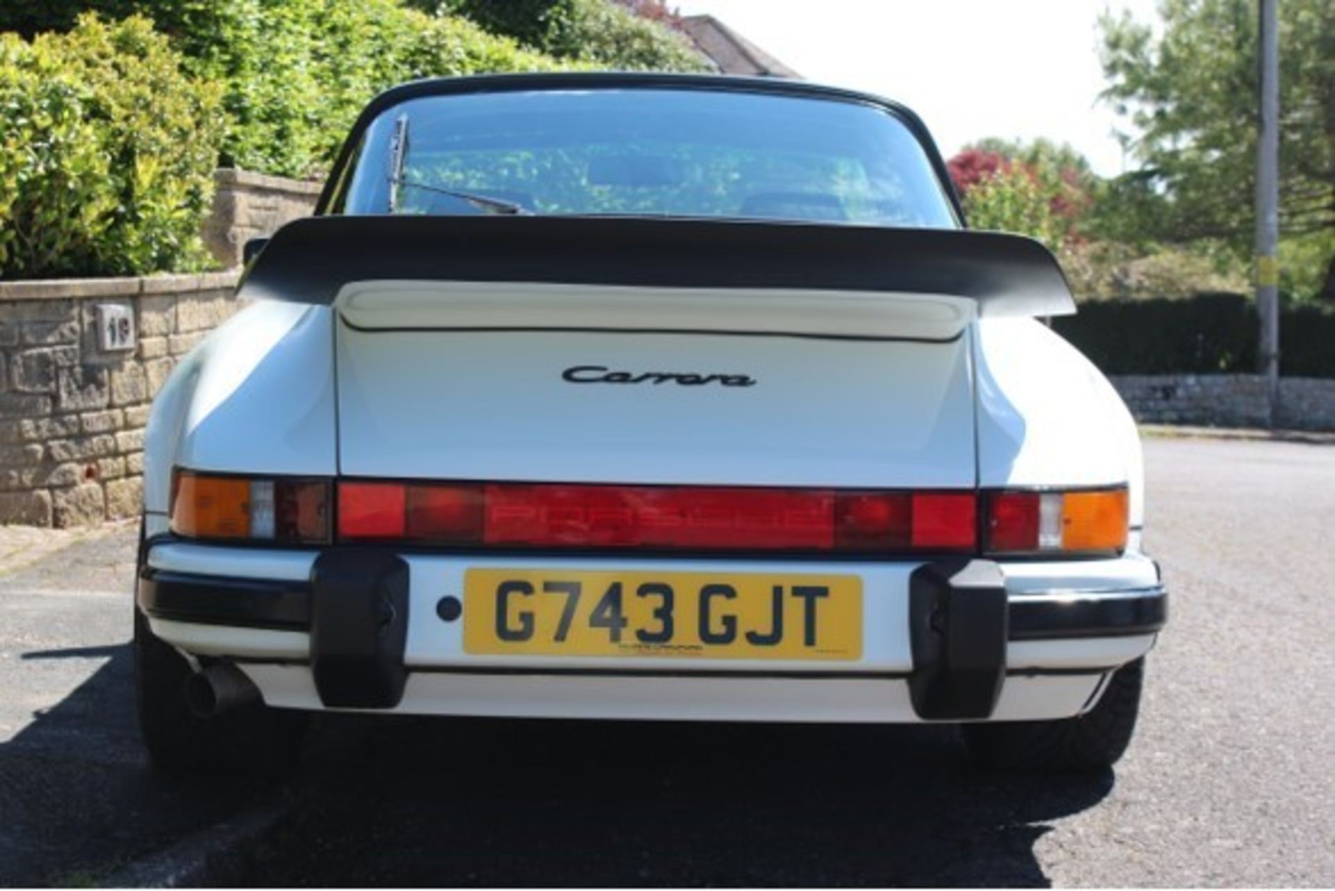 1989 Porsche 911 Sport Targa Registration number G743 GJT Chassis number WPOZZZ91ZKS141030 Grand - Image 19 of 81