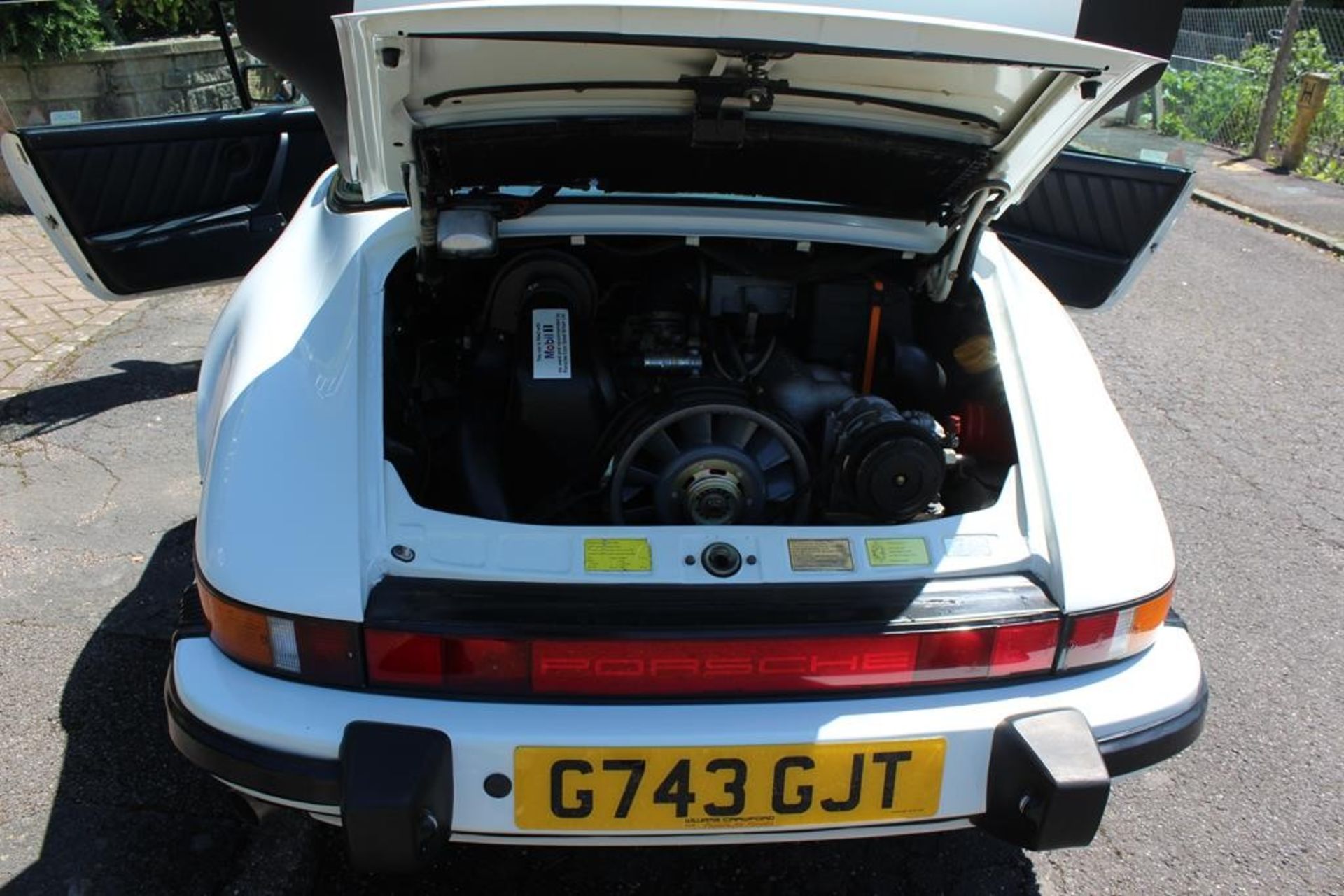 1989 Porsche 911 Sport Targa Registration number G743 GJT Chassis number WPOZZZ91ZKS141030 Grand - Image 6 of 81